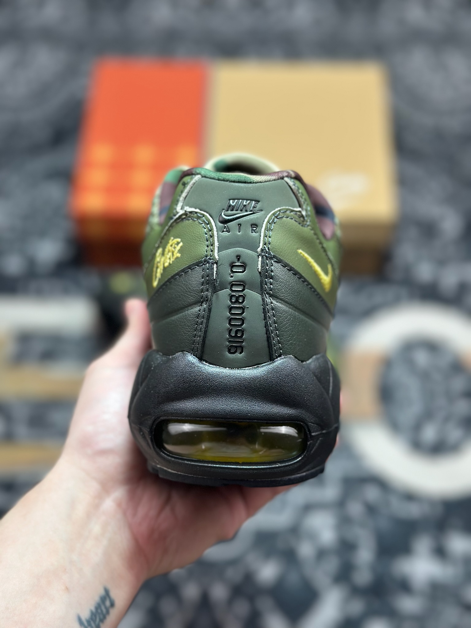 Corteiz x NK Air Max 95 军绿色 FB2709-300