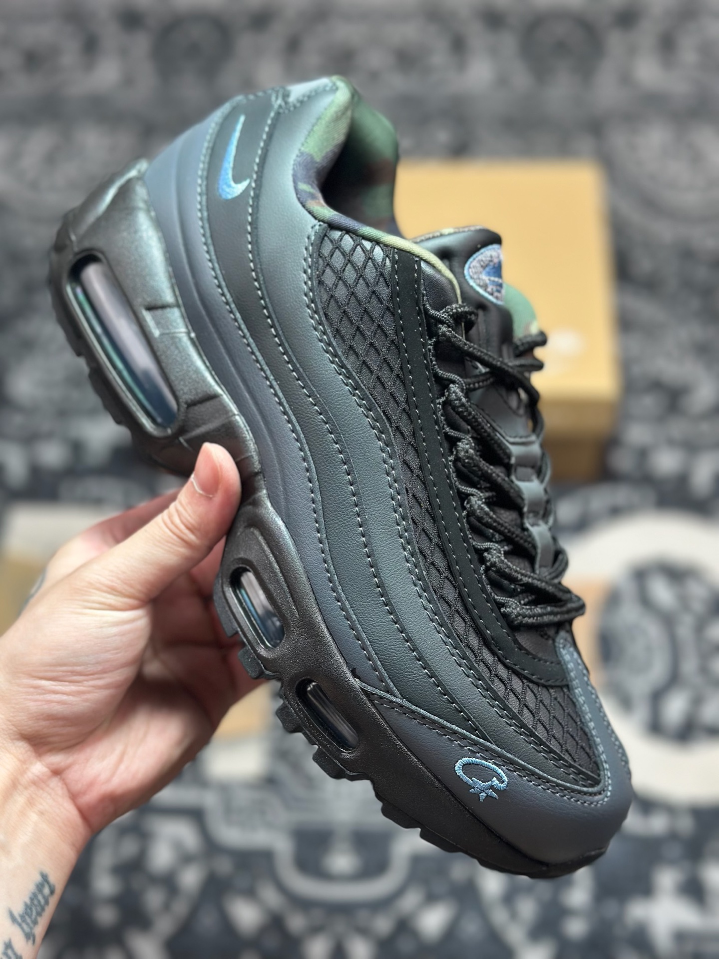 A822 Corteiz x NK Air Max 95 黑蓝 FB2709-002-Chinese UA Cheap High Quatity Brand Clothes Bags handbags Sneakers wholesale wholesaler seller from China Factory suppliers Fashion Clothing Shoes best Quality Beautiful Price A822 Corteiz x NK Air Max 95 黑蓝 FB2709-002