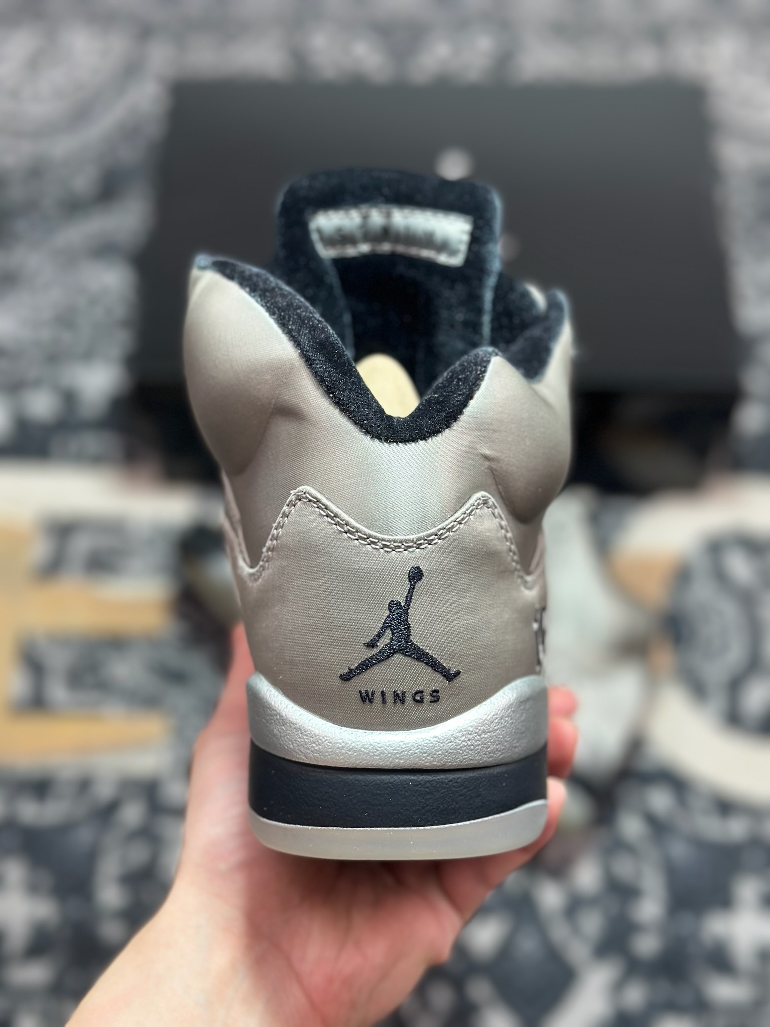 C230 Air Jordan 5 Wings “Medium Grey/Black”灰黑色 IO2038-001-Chinese UA Cheap High Quatity Brand Clothes Bags handbags Sneakers wholesale wholesaler seller from China Factory suppliers Fashion Clothing Shoes best Quality Beautiful Price C230 Air Jordan 5 Wings “Medium Grey/Black”灰黑色 IO2038-001