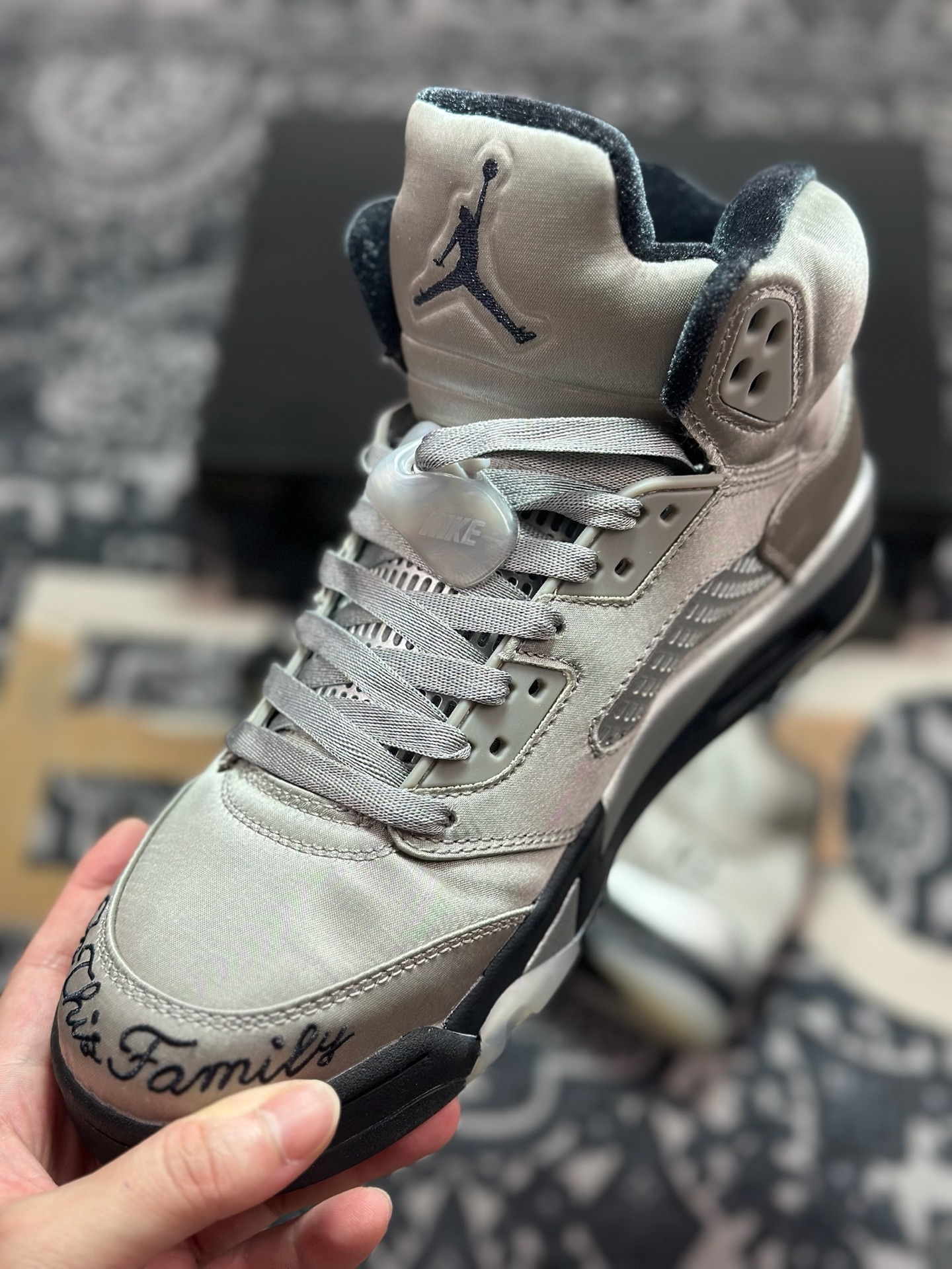 C230 Air Jordan 5 Wings “Medium Grey/Black”灰黑色 IO2038-001-Chinese UA Cheap High Quatity Brand Clothes Bags handbags Sneakers wholesale wholesaler seller from China Factory suppliers Fashion Clothing Shoes best Quality Beautiful Price C230 Air Jordan 5 Wings “Medium Grey/Black”灰黑色 IO2038-001