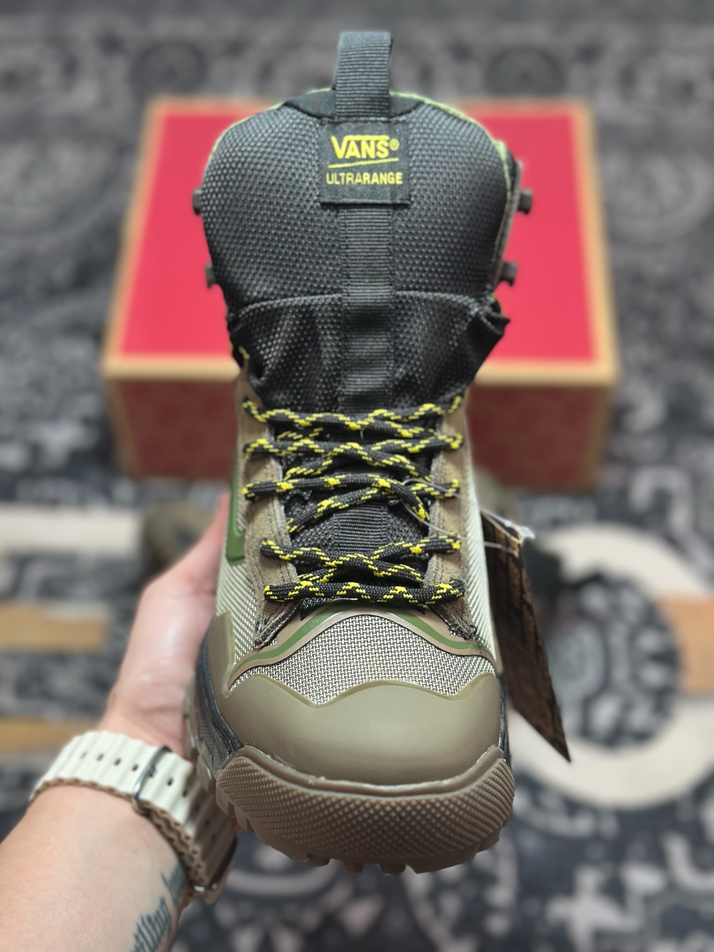B580 Vans UltraRange Exo Hi Gore-tex Mte-3 万斯经典百搭休闲高帮板鞋户外靴-Chinese UA Cheap High Quatity Brand Clothes Bags handbags Sneakers wholesale wholesaler seller from China Factory suppliers Fashion Clothing Shoes best Quality Beautiful Price B580 Vans UltraRange Exo Hi Gore-tex Mte-3 万斯经典百搭休闲高帮板鞋户外靴
