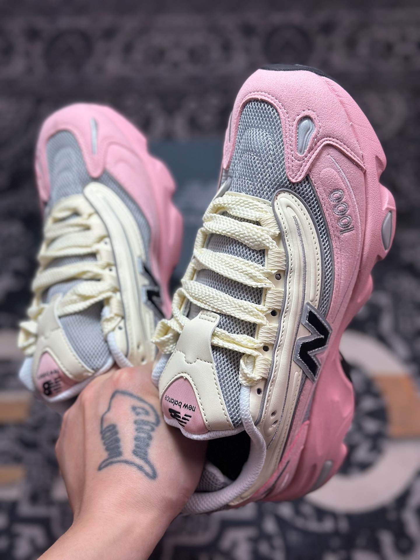 A720 New Balance 新百伦 M1000PKGY 复古休闲跑步鞋-Chinese UA Cheap High Quatity Brand Clothes Bags handbags Sneakers wholesale wholesaler seller from China Factory suppliers Fashion Clothing Shoes best Quality Beautiful Price A720 New Balance 新百伦 M1000PKGY 复古休闲跑步鞋