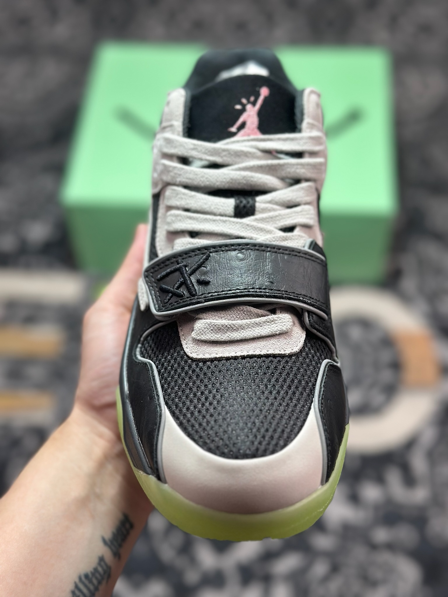 优选  纯原版本 Travis Scott x Air Jordan Executive The Check 联名款复古文化篮球鞋 IH7971-001