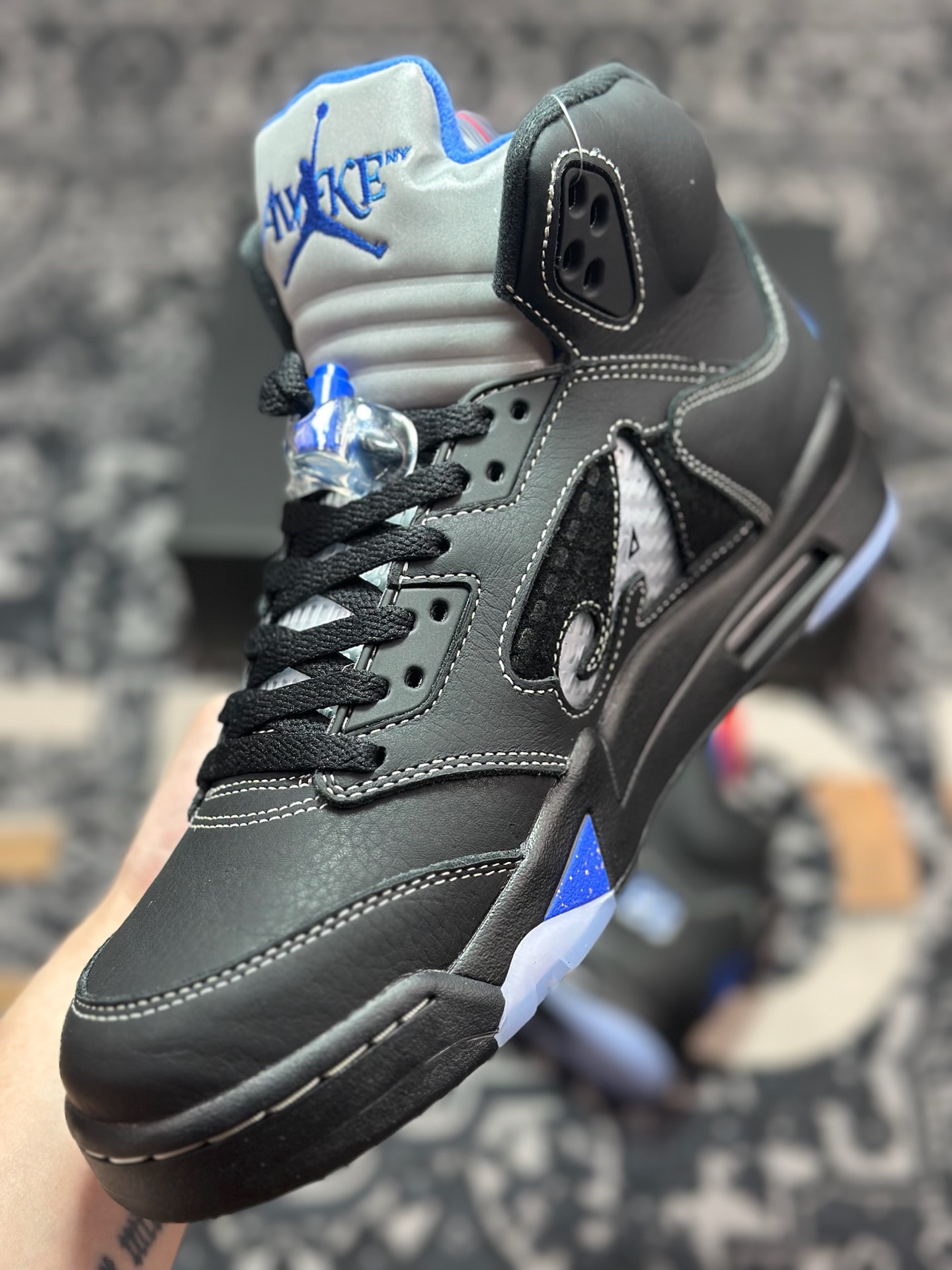 D040 优选 Awake NY x联名 Air Jordan 5 黑蓝 DV4982-004-Chinese UA Cheap High Quatity Brand Clothes Bags handbags Sneakers wholesale wholesaler seller from China Factory suppliers Fashion Clothing Shoes best Quality Beautiful Price D040 优选 Awake NY x联名 Air Jordan 5 黑蓝 DV4982-004