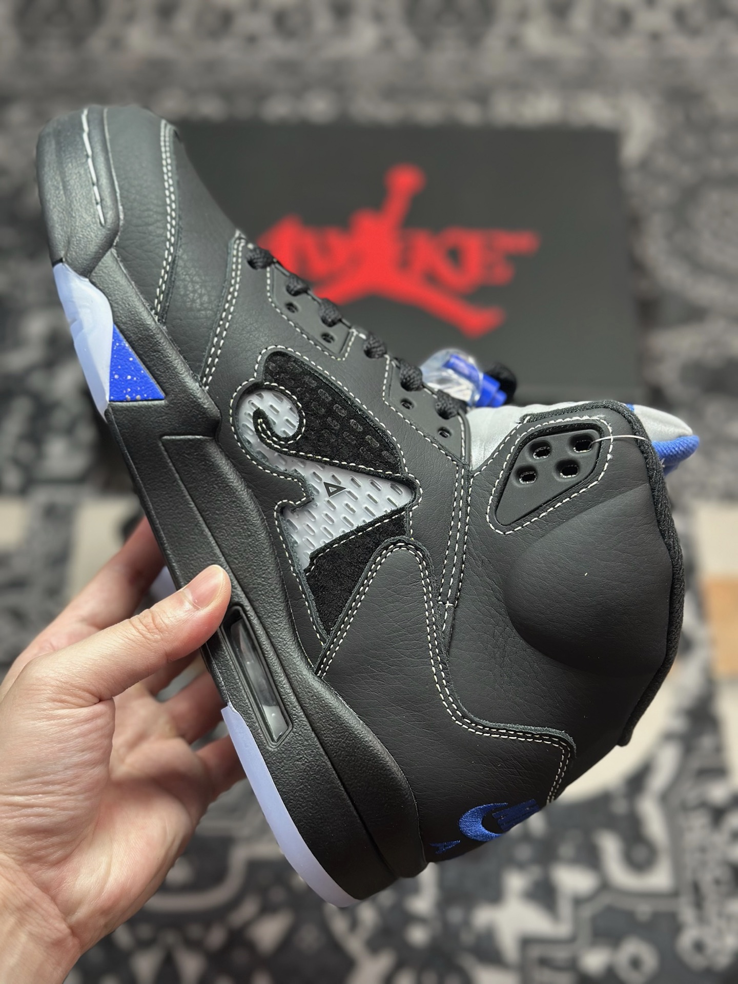 D040 优选 Awake NY x联名 Air Jordan 5 黑蓝 DV4982-004-Chinese UA Cheap High Quatity Brand Clothes Bags handbags Sneakers wholesale wholesaler seller from China Factory suppliers Fashion Clothing Shoes best Quality Beautiful Price D040 优选 Awake NY x联名 Air Jordan 5 黑蓝 DV4982-004