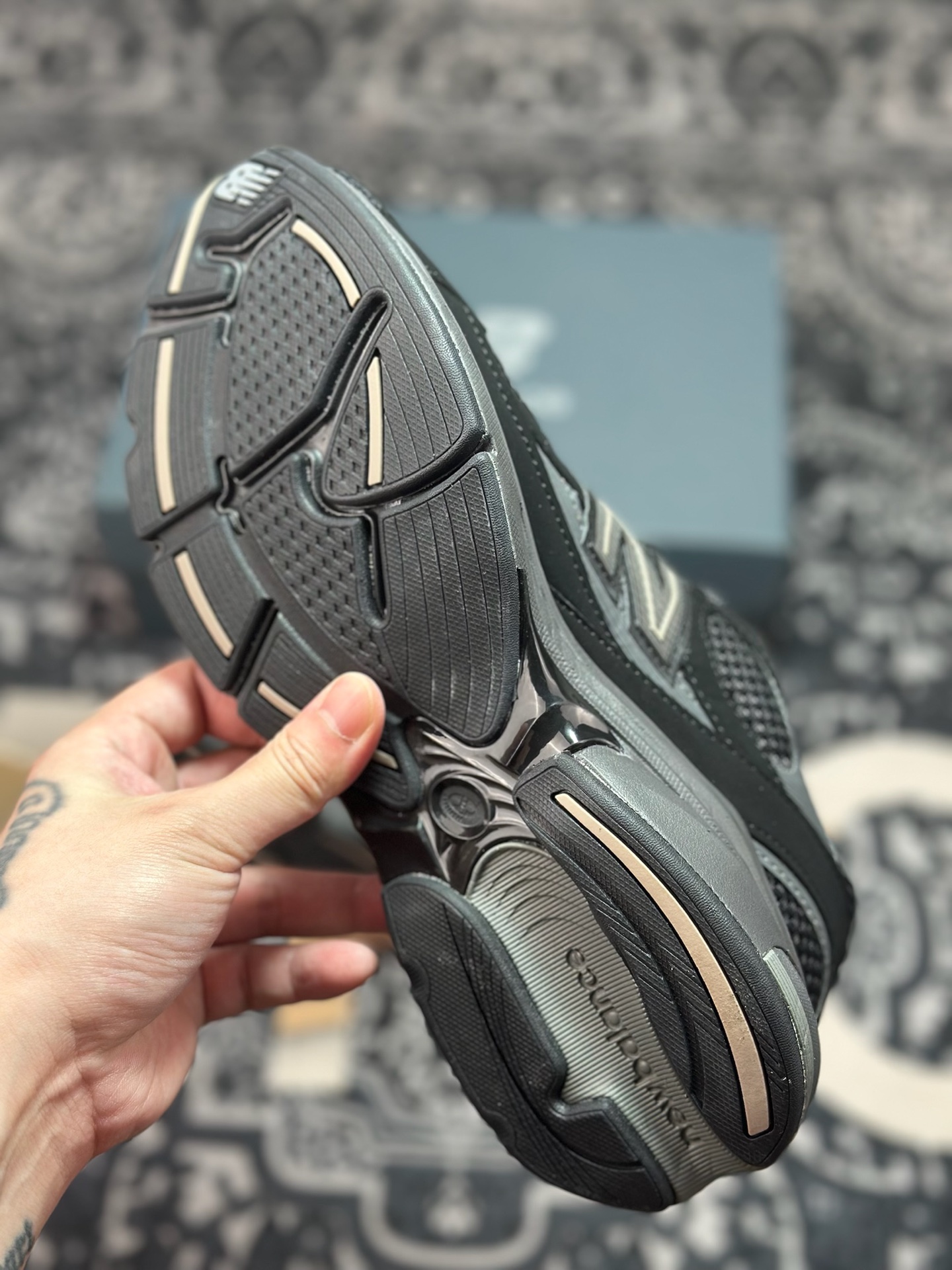 A700 New Balance NB 2010 黑色 U2010TTB-Chinese UA Cheap High Quatity Brand Clothes Bags handbags Sneakers wholesale wholesaler seller from China Factory suppliers Fashion Clothing Shoes best Quality Beautiful Price A700 New Balance NB 2010 黑色 U2010TTB