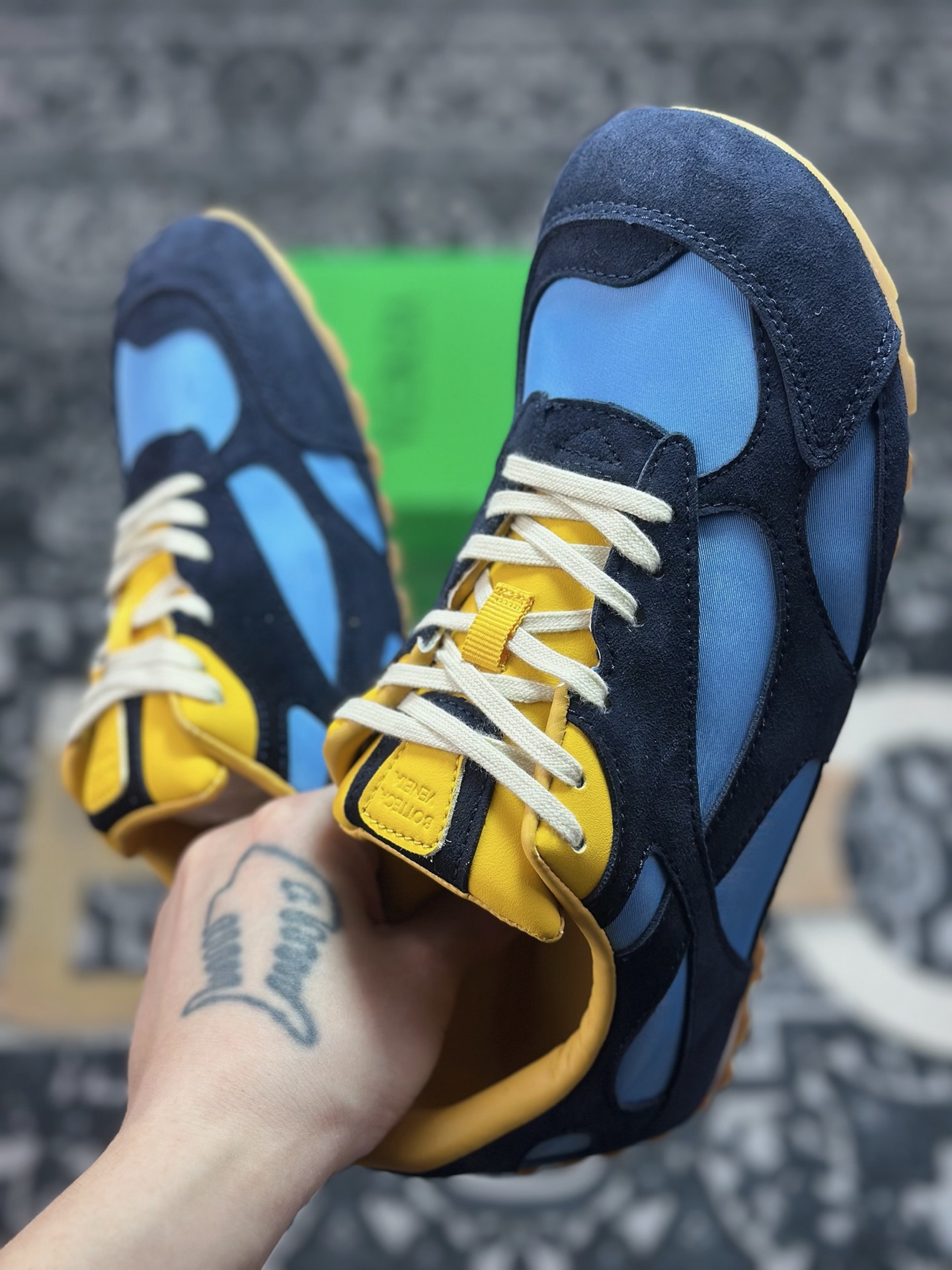 A820 Bottega Veneta Orbit Flash 葆蝶家 圆头系带薄底低帮生活休闲鞋-Chinese UA Cheap High Quatity Brand Clothes Bags handbags Sneakers wholesale wholesaler seller from China Factory suppliers Fashion Clothing Shoes best Quality Beautiful Price A820 Bottega Veneta Orbit Flash 葆蝶家 圆头系带薄底低帮生活休闲鞋