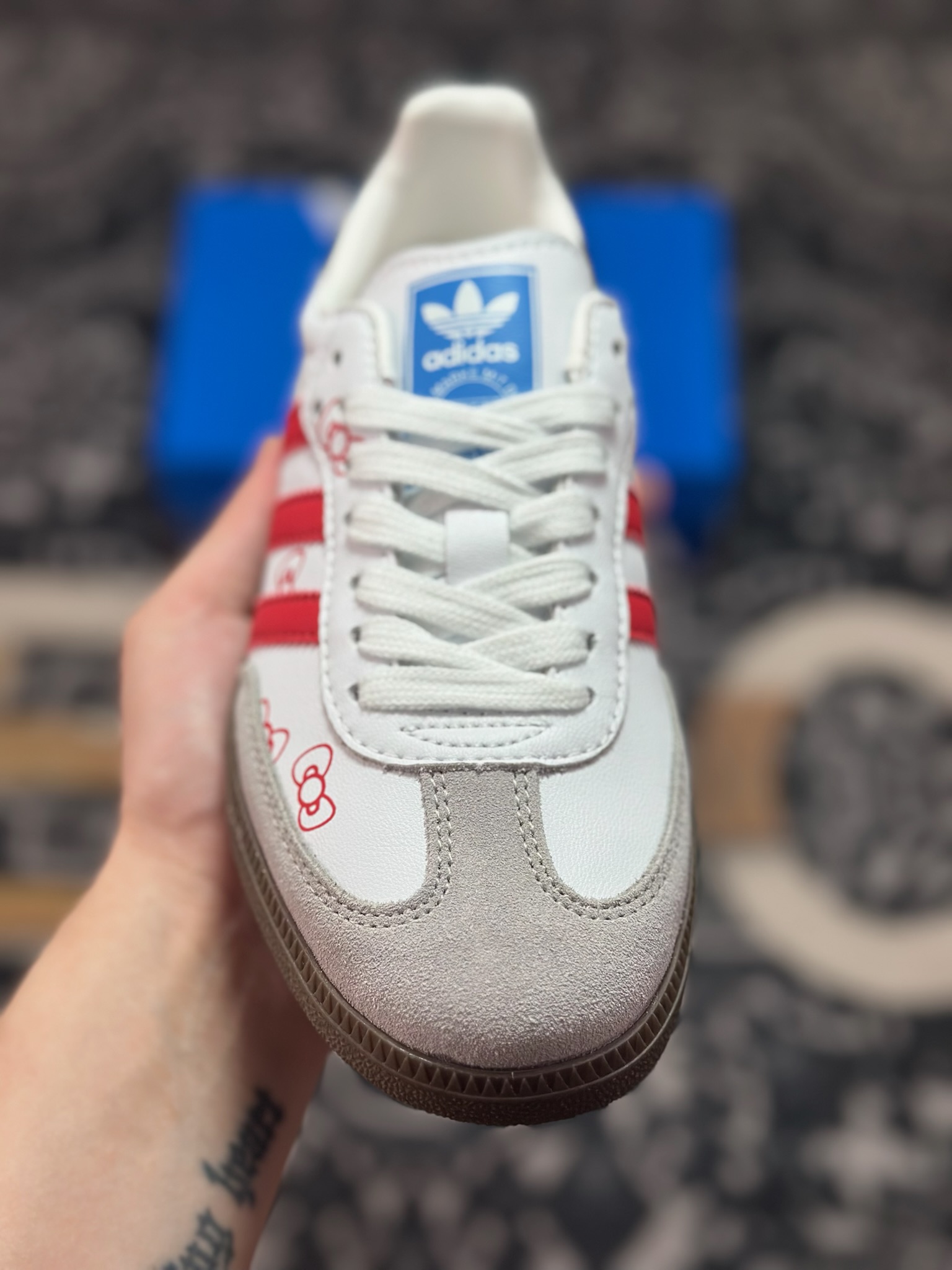 A410 adidoriginals SAMBA OG 气泡水母 可可小猫 白红 B75806-Chinese UA Cheap High Quatity Brand Clothes Bags handbags Sneakers wholesale wholesaler seller from China Factory suppliers Fashion Clothing Shoes best Quality Beautiful Price A410 adidoriginals SAMBA OG 气泡水母 可可小猫 白红 B75806