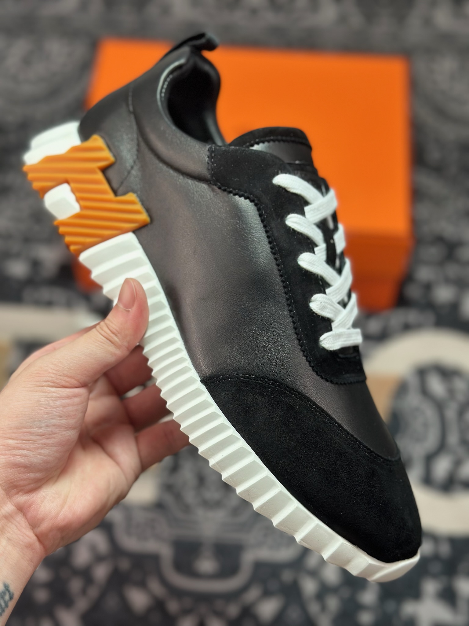 C640 爱马仕/Hermès Bouncing Low Sneaker 跳跃系列低帮轻便透气百搭休闲运动鞋“皮面黑白棕”H231764ZH9