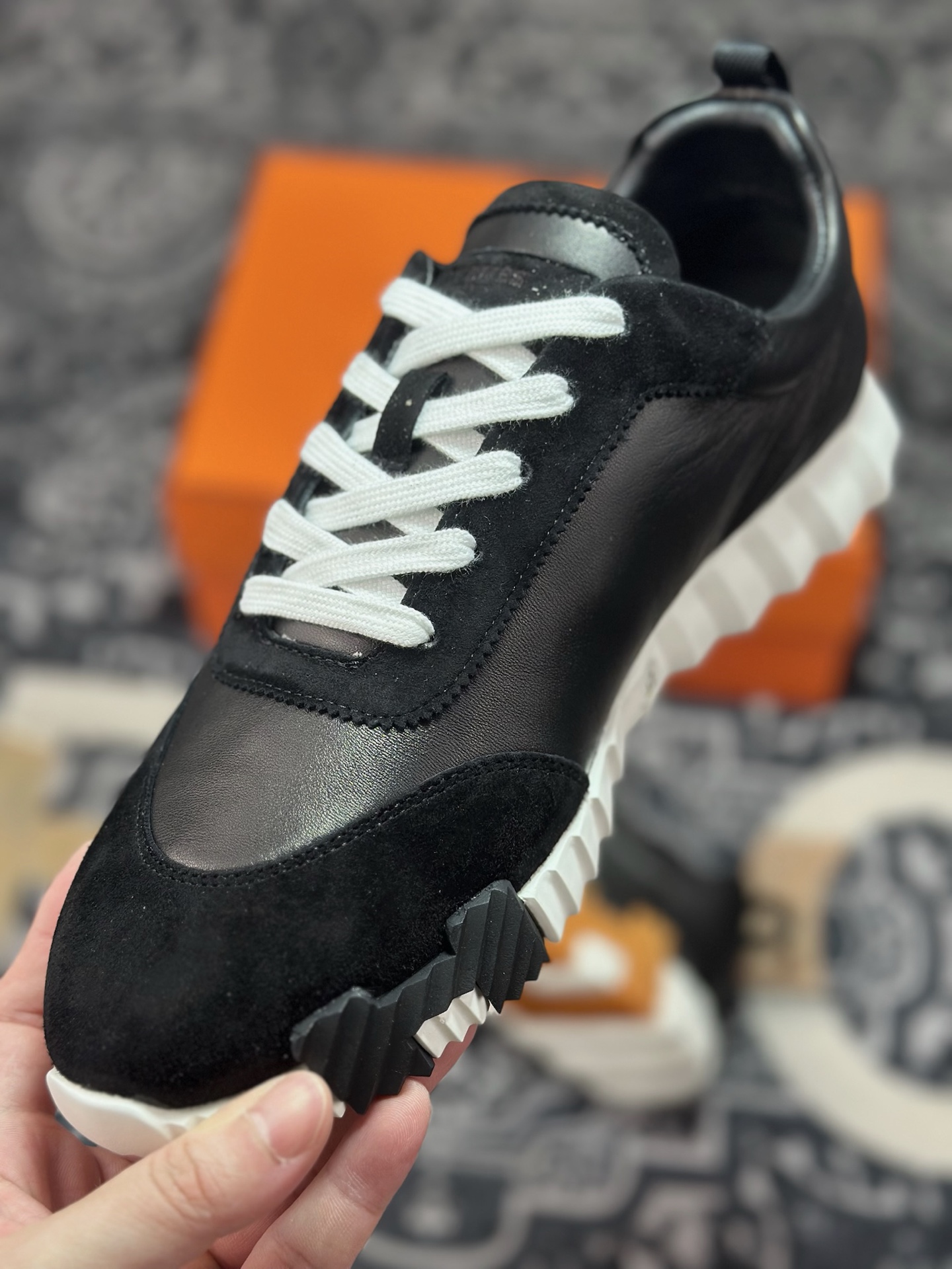 C640 爱马仕/Hermès Bouncing Low Sneaker 跳跃系列低帮轻便透气百搭休闲运动鞋“皮面黑白棕”H231764ZH9