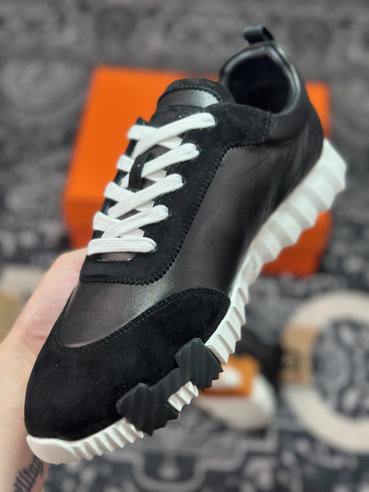 C640 爱马仕/Hermès Bouncing Low Sneaker 跳跃系列低帮轻便透气百搭休闲运动鞋“皮面黑白棕”H231764ZH9