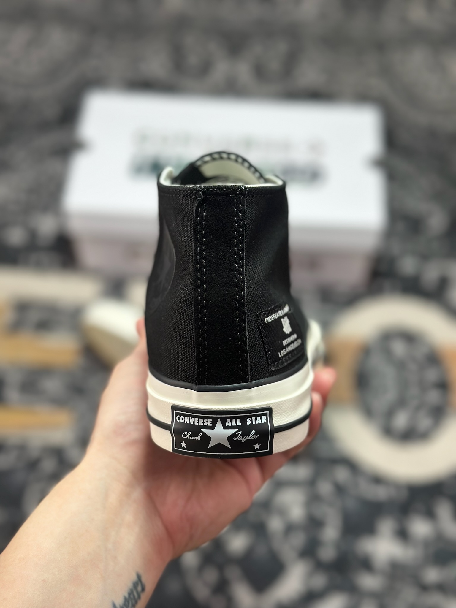 A210 UNDEFEATED x Converse 1970s Mid 匡威联名 休闲复古中帮帆布鞋 172397C 绿迷彩 A00673C 黑色 A00670C 白色-Chinese UA Cheap High Quatity Brand Clothes Bags handbags Sneakers wholesale wholesaler seller from China Factory suppliers Fashion Clothing Shoes best Quality Beautiful Price A210 UNDEFEATED x Converse 1970s Mid 匡威联名 休闲复古中帮帆布鞋 172397C 绿迷彩 A00673C 黑色 A00670C 白色