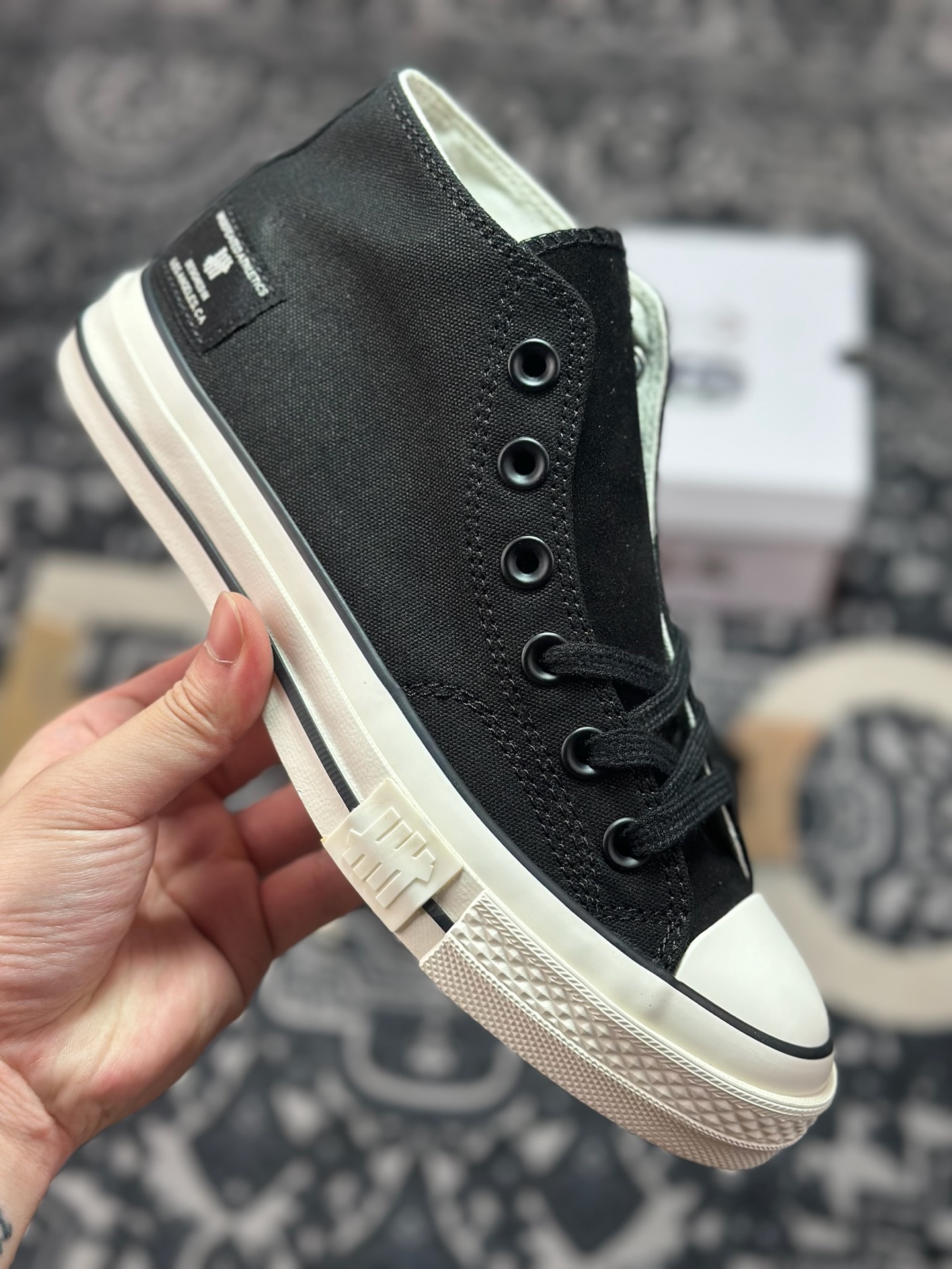 A210 UNDEFEATED x Converse 1970s Mid 匡威联名 休闲复古中帮帆布鞋 172397C 绿迷彩 A00673C 黑色 A00670C 白色-Chinese UA Cheap High Quatity Brand Clothes Bags handbags Sneakers wholesale wholesaler seller from China Factory suppliers Fashion Clothing Shoes best Quality Beautiful Price A210 UNDEFEATED x Converse 1970s Mid 匡威联名 休闲复古中帮帆布鞋 172397C 绿迷彩 A00673C 黑色 A00670C 白色