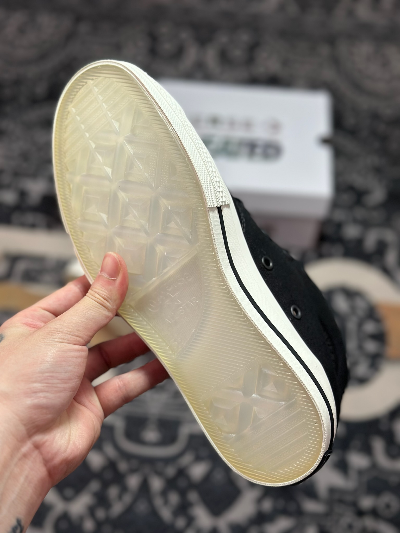 A210 UNDEFEATED x Converse 1970s Mid 匡威联名 休闲复古中帮帆布鞋 172397C 绿迷彩 A00673C 黑色 A00670C 白色-Chinese UA Cheap High Quatity Brand Clothes Bags handbags Sneakers wholesale wholesaler seller from China Factory suppliers Fashion Clothing Shoes best Quality Beautiful Price A210 UNDEFEATED x Converse 1970s Mid 匡威联名 休闲复古中帮帆布鞋 172397C 绿迷彩 A00673C 黑色 A00670C 白色