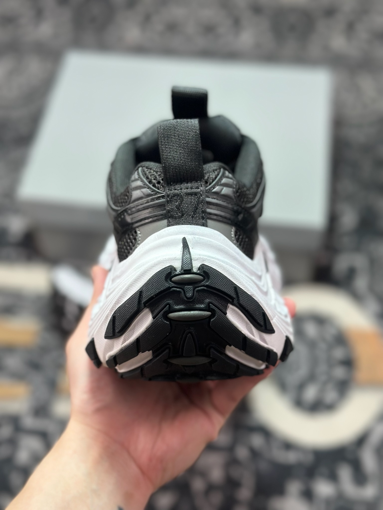 巴黎世家BALENCIAGA Cargo Sneaker 10XL船型系列低帮复古阔型厚底底姥爹风潮流百搭休闲运动鞋“黑白做旧”815853 W2MV2 0125 6XL
