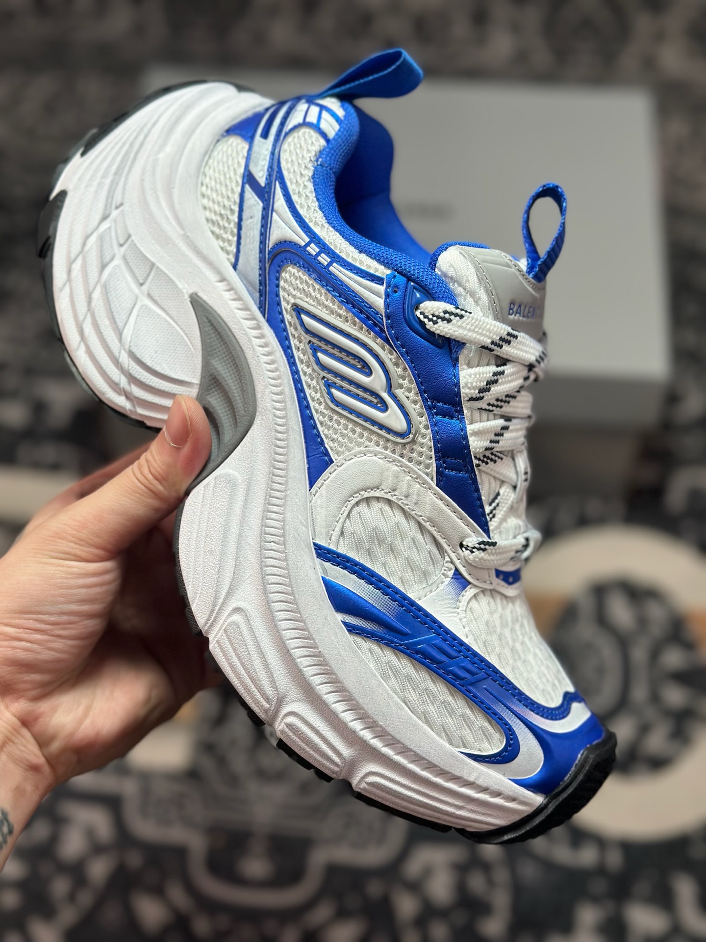 C740 巴黎世家BALENCIAGA Cargo Sneaker 10XL船型系列低帮复古阔型厚底底姥爹风潮流百搭休闲运动鞋“白蓝做旧”815853 W2MV2 0125 6XL-Chinese UA Cheap High Quatity Brand Clothes Bags handbags Sneakers wholesale wholesaler seller from China Factory suppliers Fashion Clothing Shoes best Quality Beautiful Price C740 巴黎世家BALENCIAGA Cargo Sneaker 10XL船型系列低帮复古阔型厚底底姥爹风潮流百搭休闲运动鞋“白蓝做旧”815853 W2MV2 0125 6XL