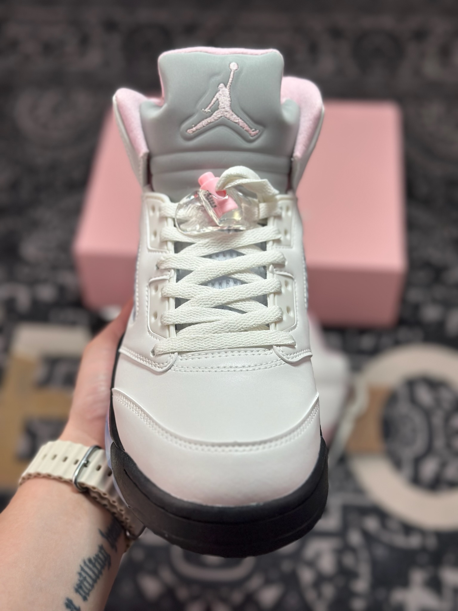 D040 优选 纯原 Air Jordan 5 Retro AJ5乔5 文化篮球鞋 HQ7978-102-Chinese UA Cheap High Quatity Brand Clothes Bags handbags Sneakers wholesale wholesaler seller from China Factory suppliers Fashion Clothing Shoes best Quality Beautiful Price D040 优选 纯原 Air Jordan 5 Retro AJ5乔5 文化篮球鞋 HQ7978-102