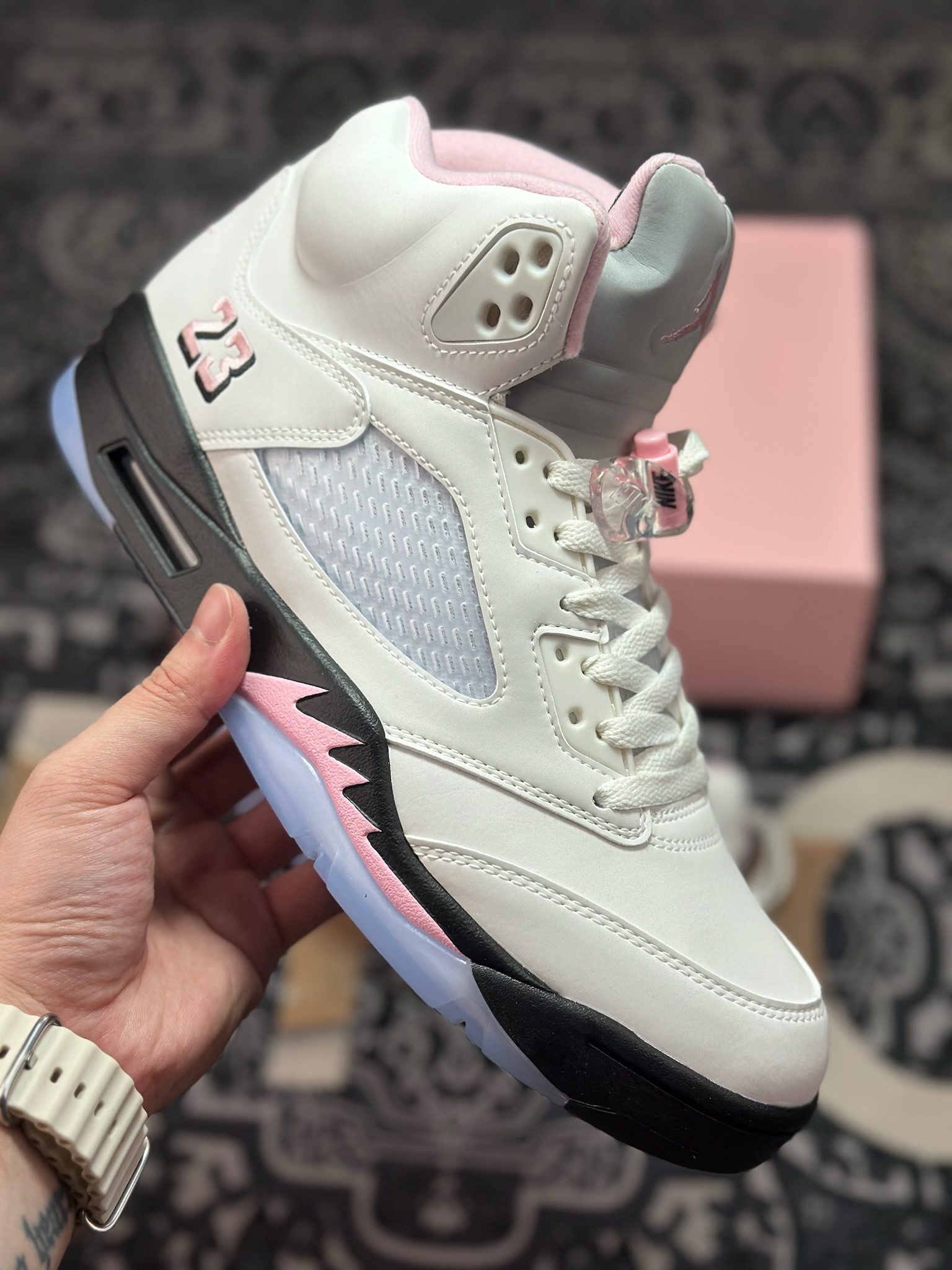 D040 优选 纯原 Air Jordan 5 Retro AJ5乔5 文化篮球鞋 HQ7978-102-Chinese UA Cheap High Quatity Brand Clothes Bags handbags Sneakers wholesale wholesaler seller from China Factory suppliers Fashion Clothing Shoes best Quality Beautiful Price D040 优选 纯原 Air Jordan 5 Retro AJ5乔5 文化篮球鞋 HQ7978-102