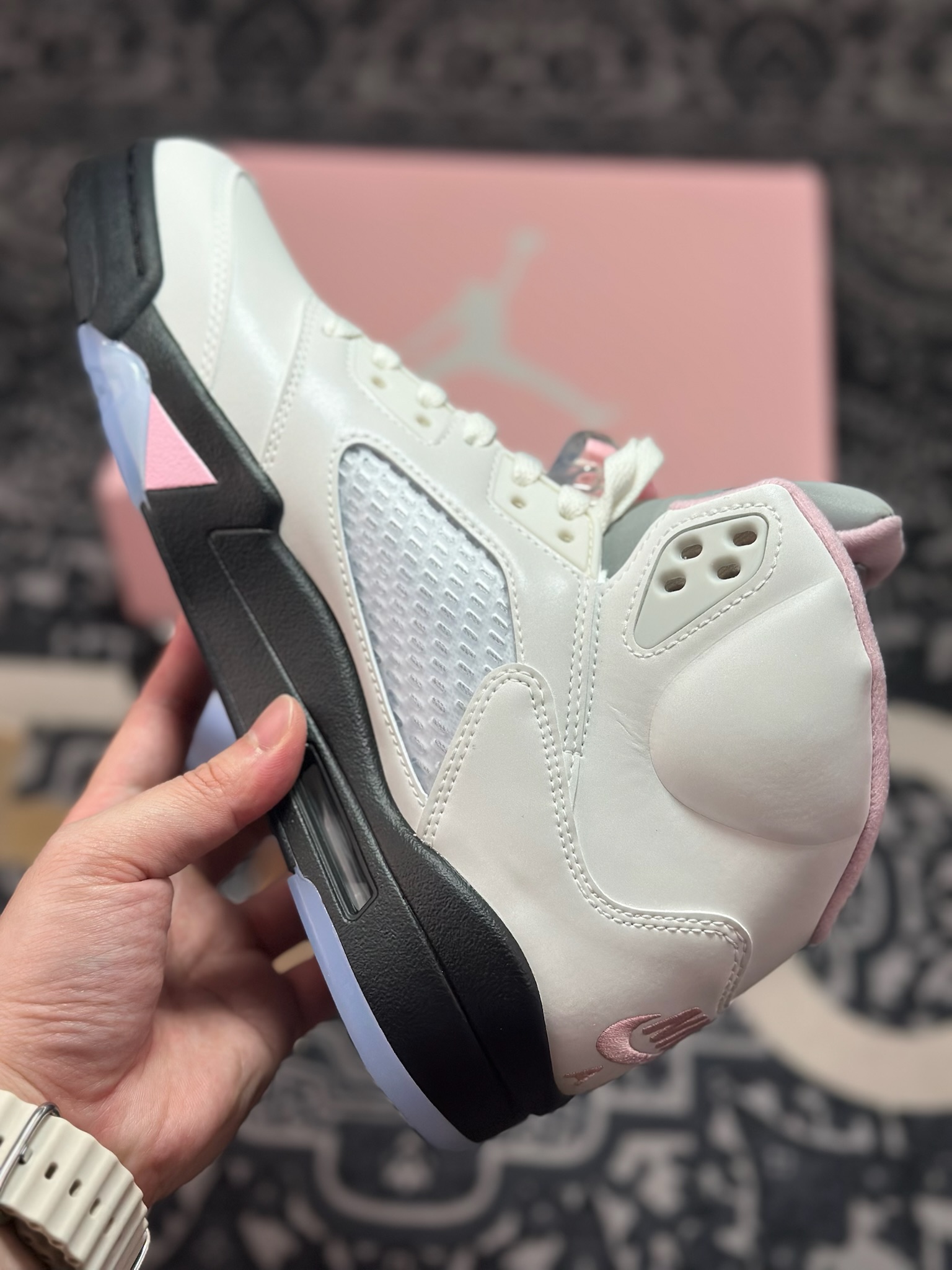D040 优选 纯原 Air Jordan 5 Retro AJ5乔5 文化篮球鞋 HQ7978-102-Chinese UA Cheap High Quatity Brand Clothes Bags handbags Sneakers wholesale wholesaler seller from China Factory suppliers Fashion Clothing Shoes best Quality Beautiful Price D040 优选 纯原 Air Jordan 5 Retro AJ5乔5 文化篮球鞋 HQ7978-102