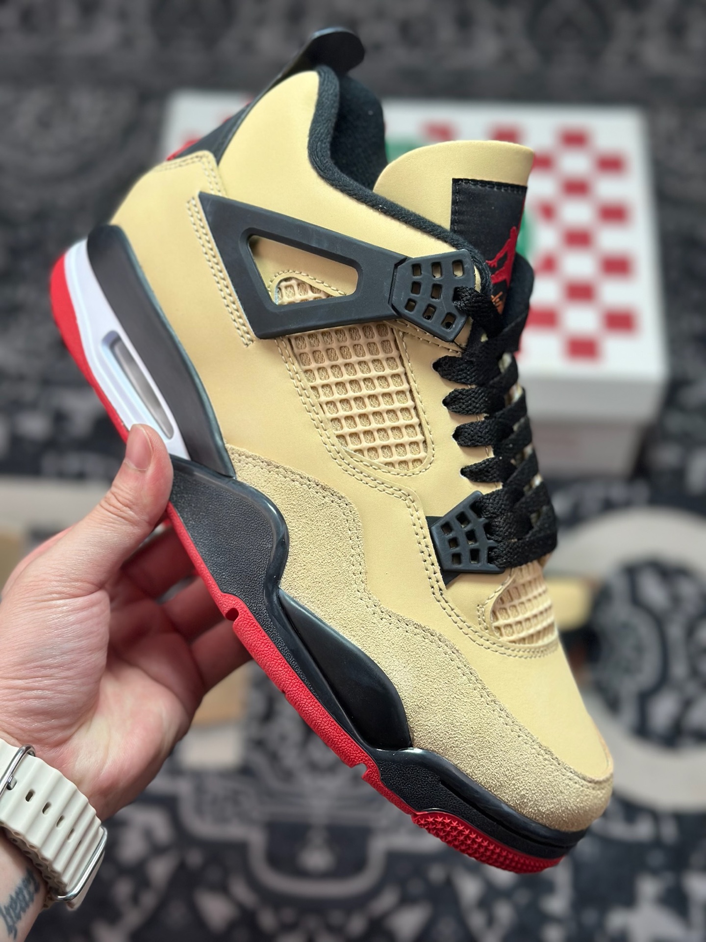 C030 Air Jordan 4 Retro”Pizza”乔丹4代 披萨配色-卡其黑红 IH2094-200-Chinese UA Cheap High Quatity Brand Clothes Bags handbags Sneakers wholesale wholesaler seller from China Factory suppliers Fashion Clothing Shoes best Quality Beautiful Price C030 Air Jordan 4 Retro”Pizza”乔丹4代 披萨配色-卡其黑红 IH2094-200