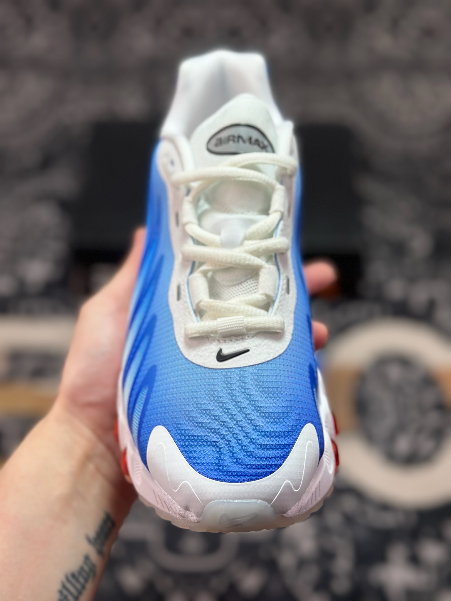 A690 Nk Air Max Dn8 耐克运动舒适减震气垫跑步鞋 FQ7860-300-Chinese UA Cheap High Quatity Brand Clothes Bags handbags Sneakers wholesale wholesaler seller from China Factory suppliers Fashion Clothing Shoes best Quality Beautiful Price A690 Nk Air Max Dn8 耐克运动舒适减震气垫跑步鞋 FQ7860-300