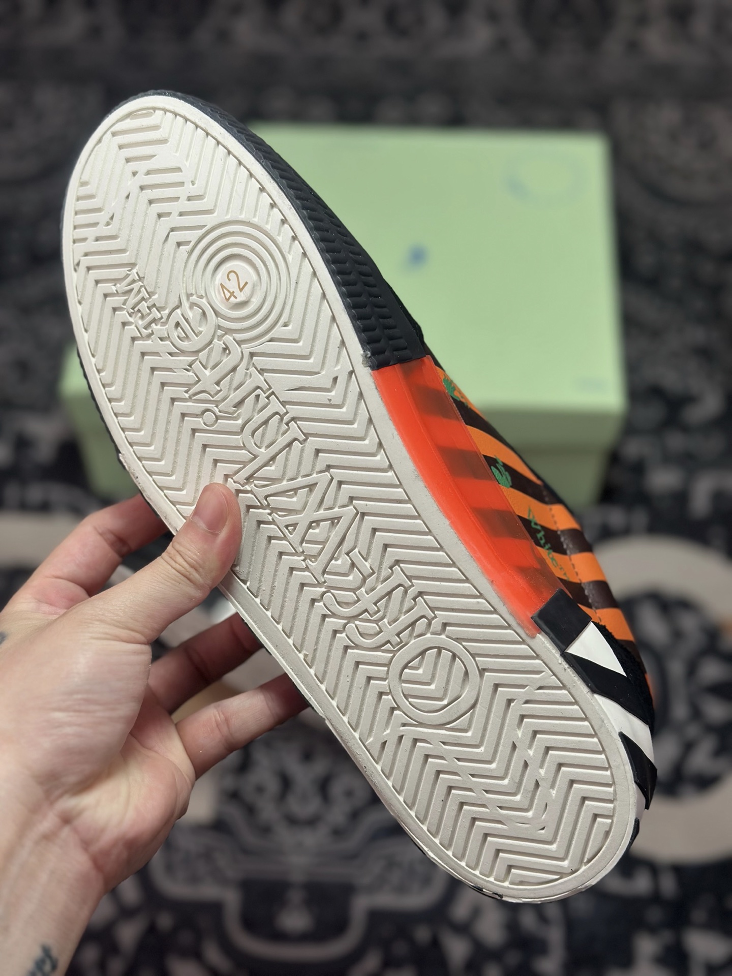 原装级别 OFF-WHITE GYM SHOES LOVERS 舒适百搭防滑耐磨低帮帆布鞋