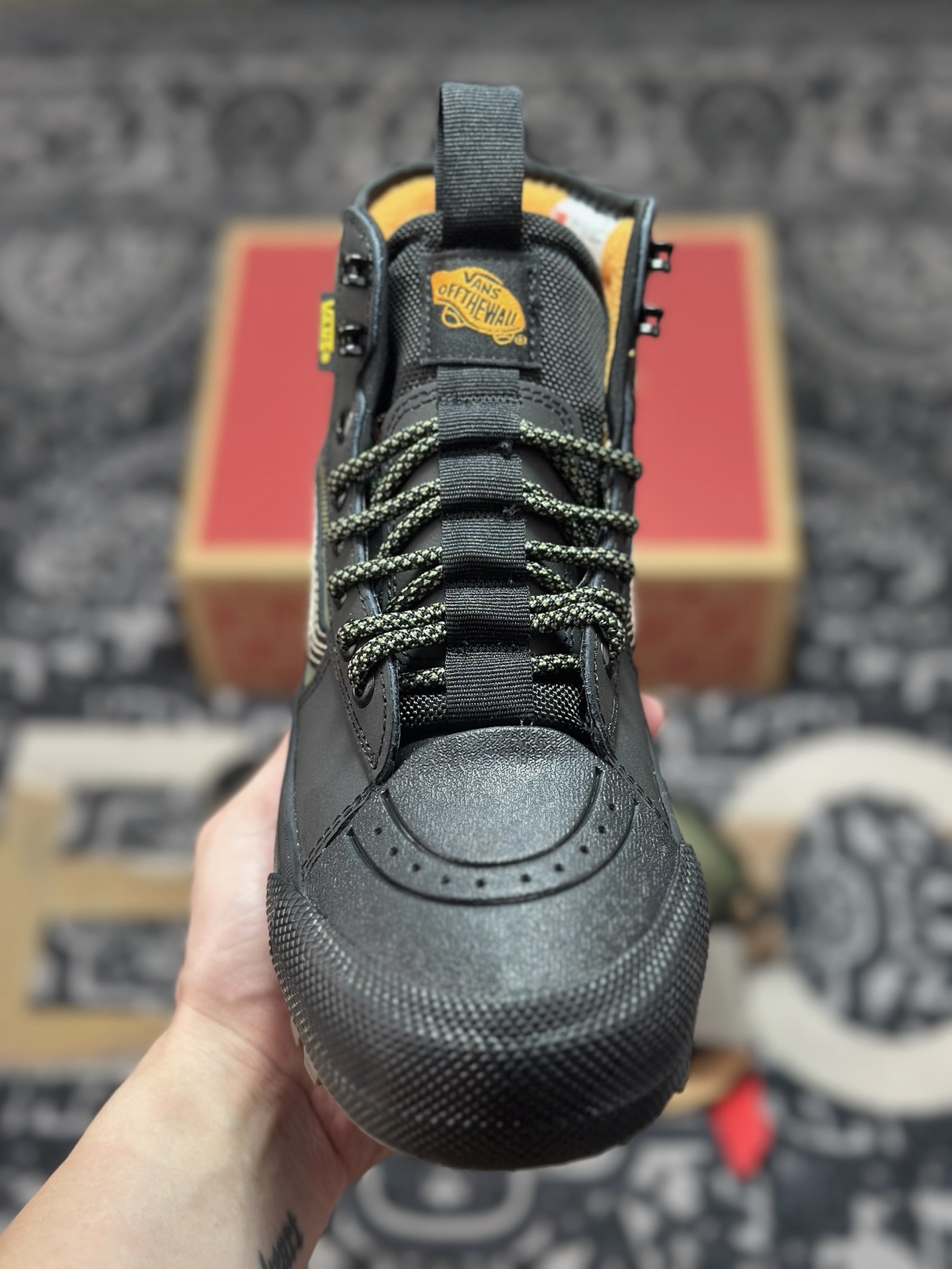 B4260 Vans SK8 Mte-3 Gore-Tex 户外靴