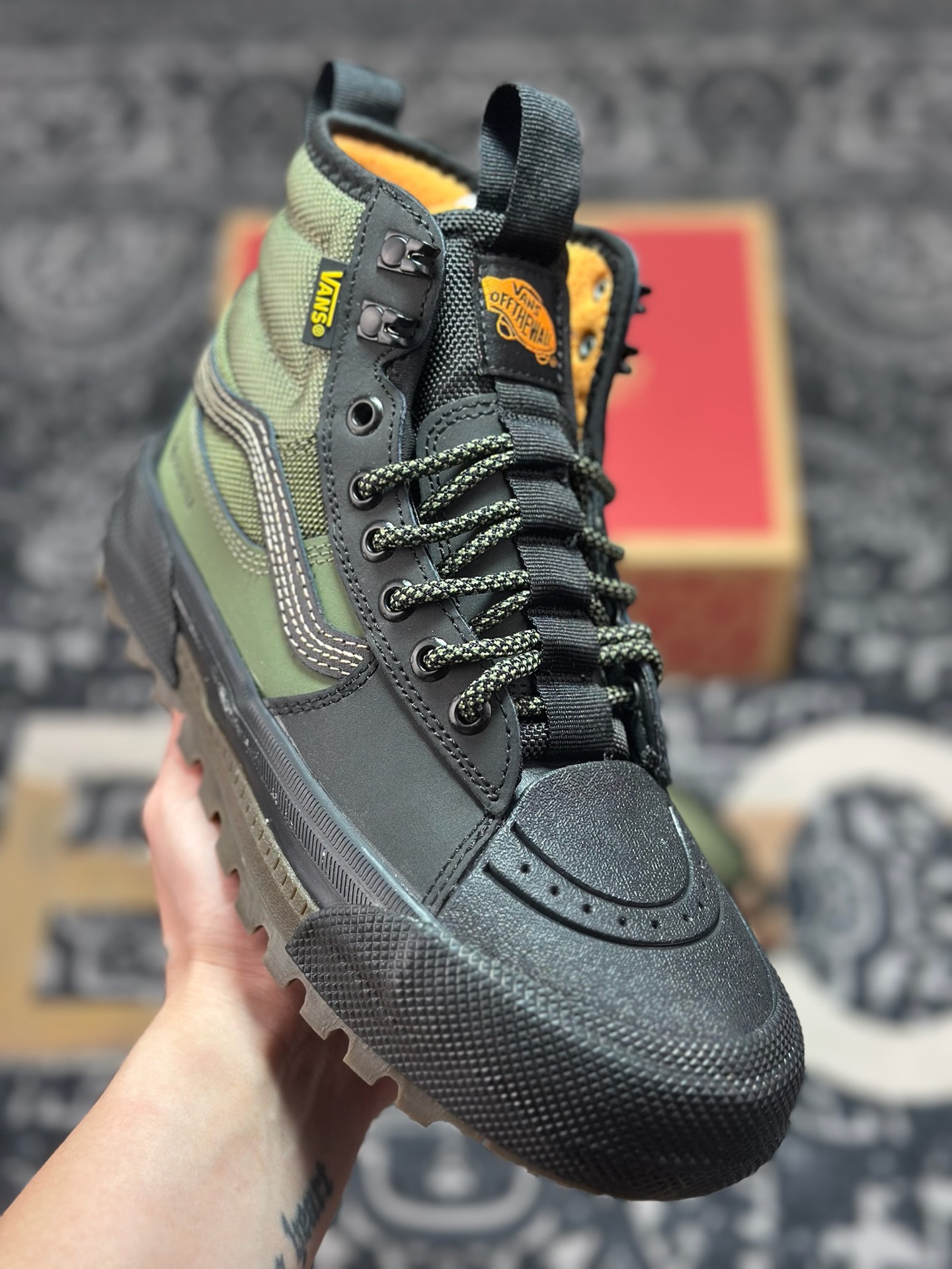 B4260 Vans SK8 Mte-3 Gore-Tex 户外靴