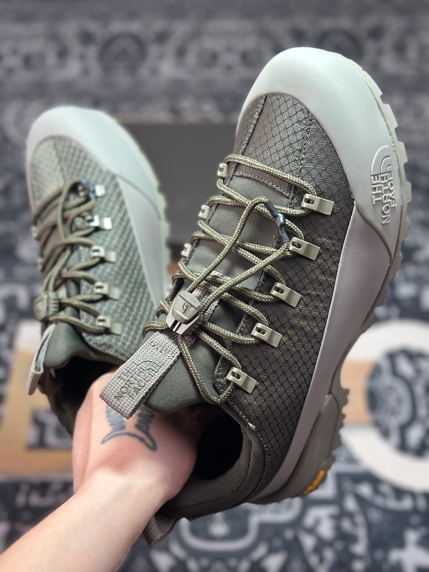 原装级别 The North Face 北面 户外运动休闲登山鞋越野徒步鞋