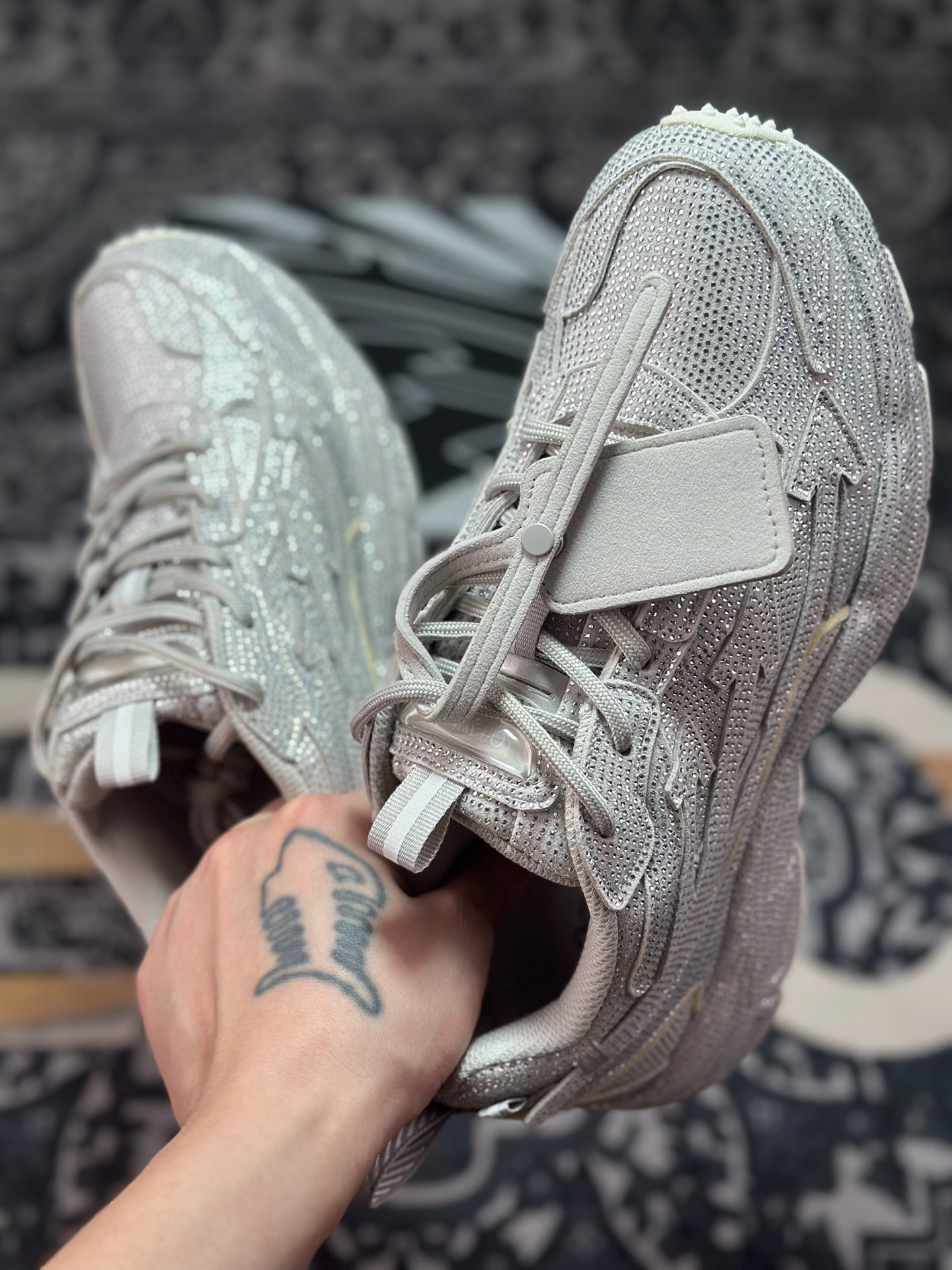 优选 原装级别 Off-White C/O VirGil Abloh 人气单品 2024s OW最新款情侣款跑鞋