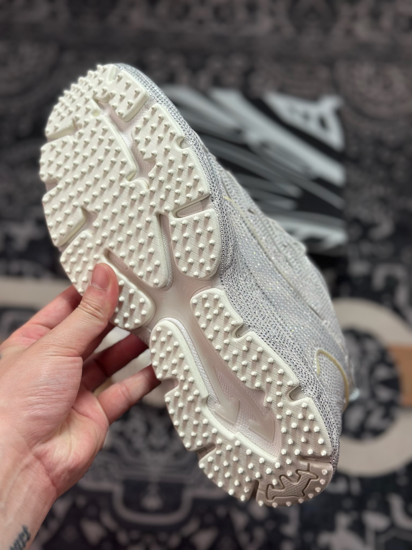 优选 原装级别 Off-White C/O VirGil Abloh 人气单品 2024s OW最新款情侣款跑鞋