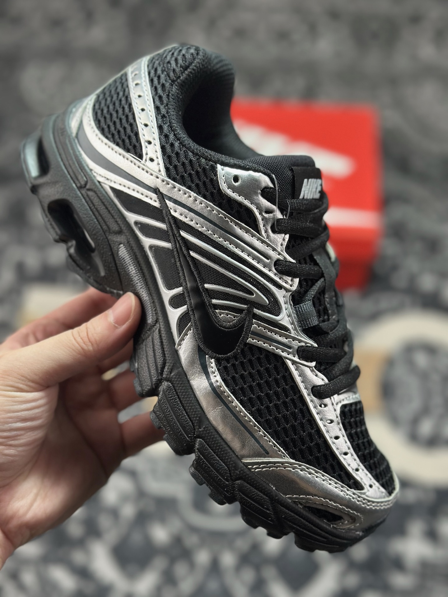 原厂级别 Nike Air Max Moto 2K 百搭舒适耐磨 低帮跑步鞋 HQ2056-007