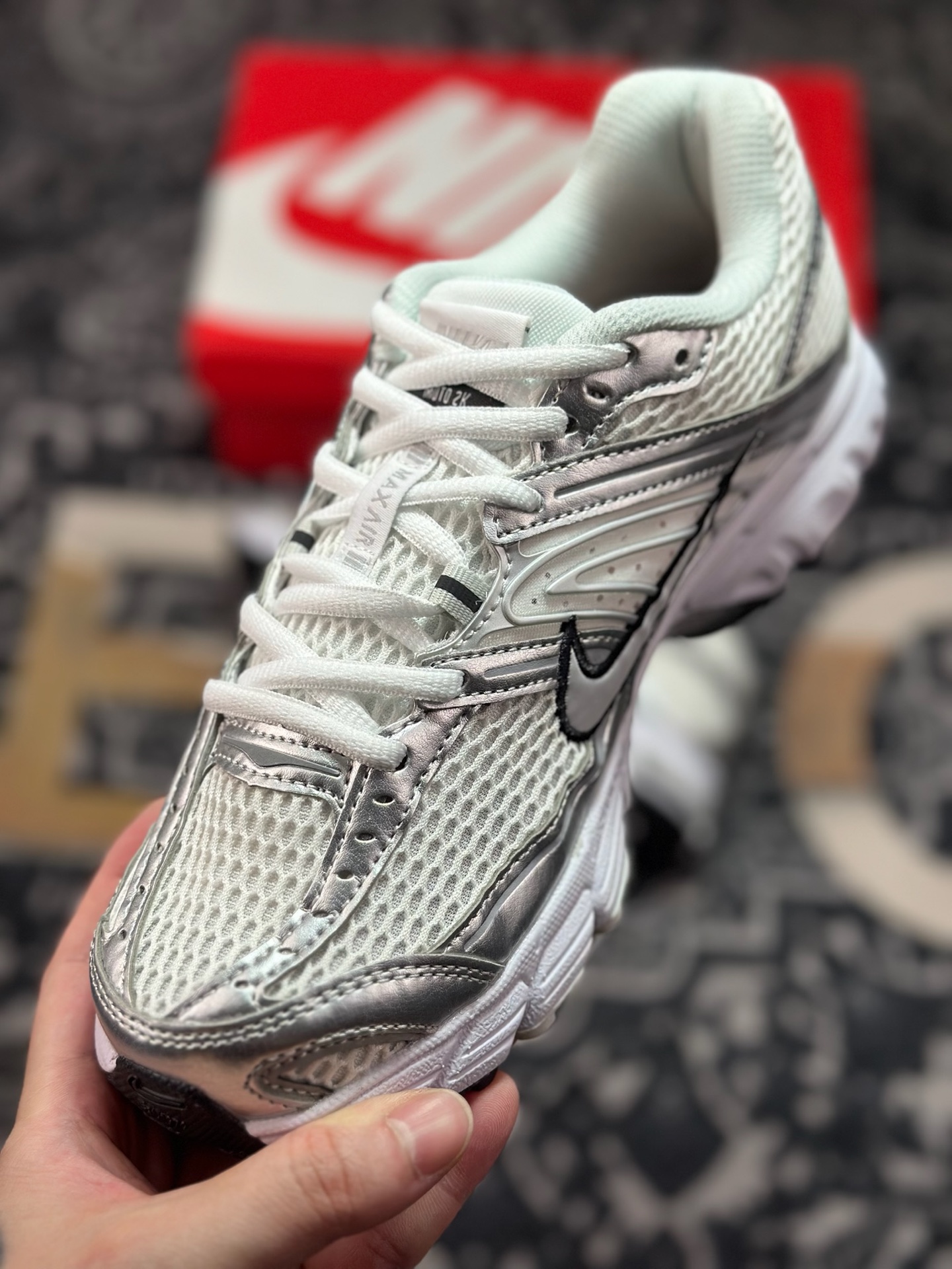 A6200 原厂级别 Nike Air Max Moto 2K 百搭舒适耐磨 低帮跑步鞋 HQ2056-103