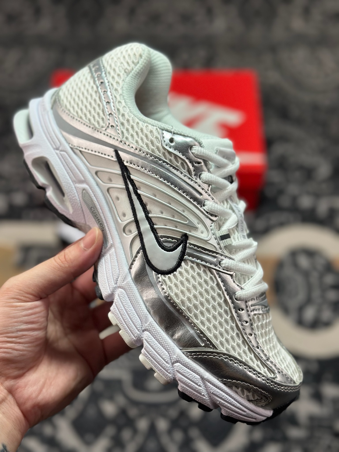 A6200 原厂级别 Nike Air Max Moto 2K 百搭舒适耐磨 低帮跑步鞋 HQ2056-103