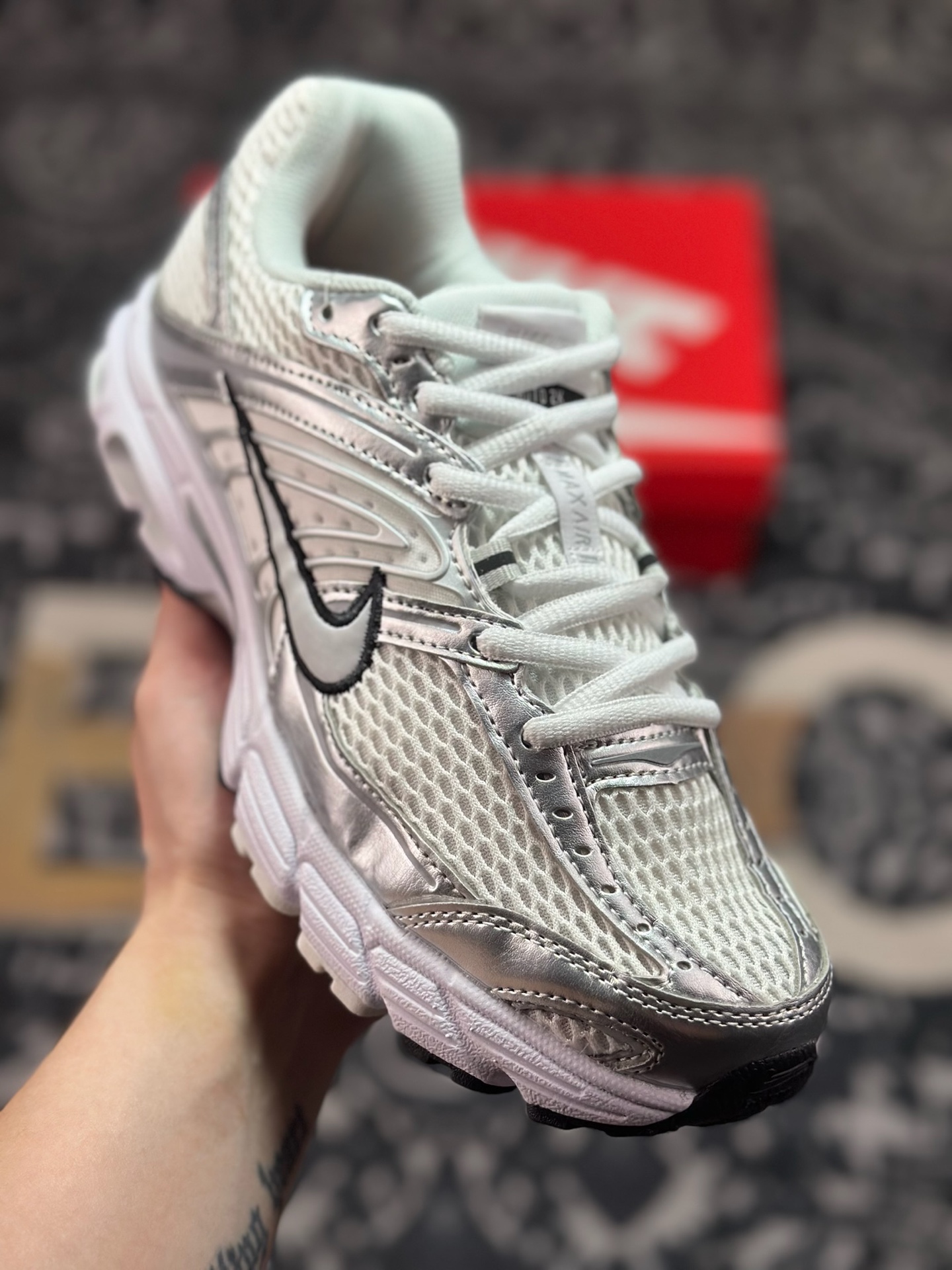 A6200 原厂级别 Nike Air Max Moto 2K 百搭舒适耐磨 低帮跑步鞋 HQ2056-103