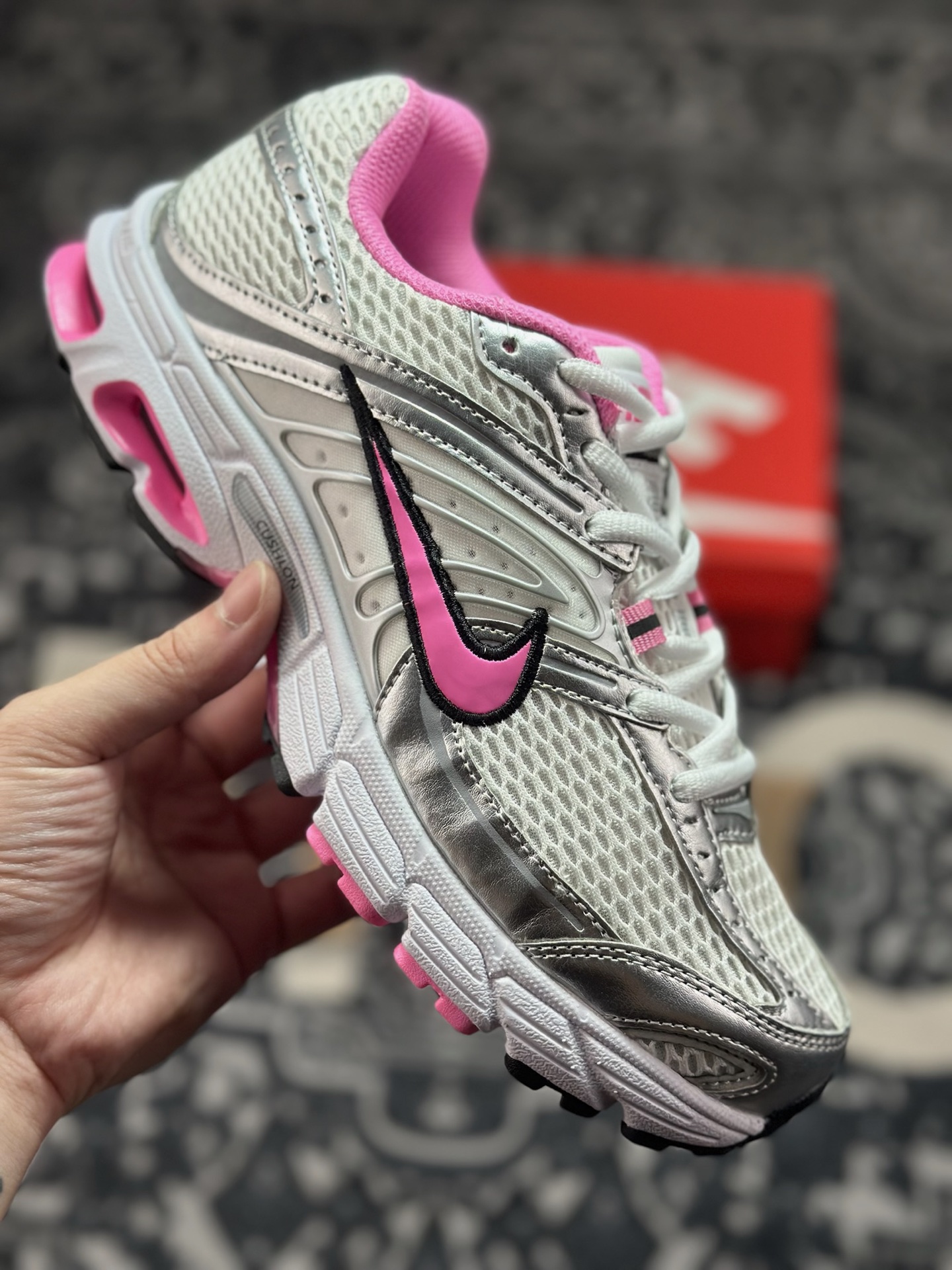 A6200 原厂级别 Nike Air Max Moto 2K 百搭舒适耐磨 低帮跑步鞋 HQ2056-101
