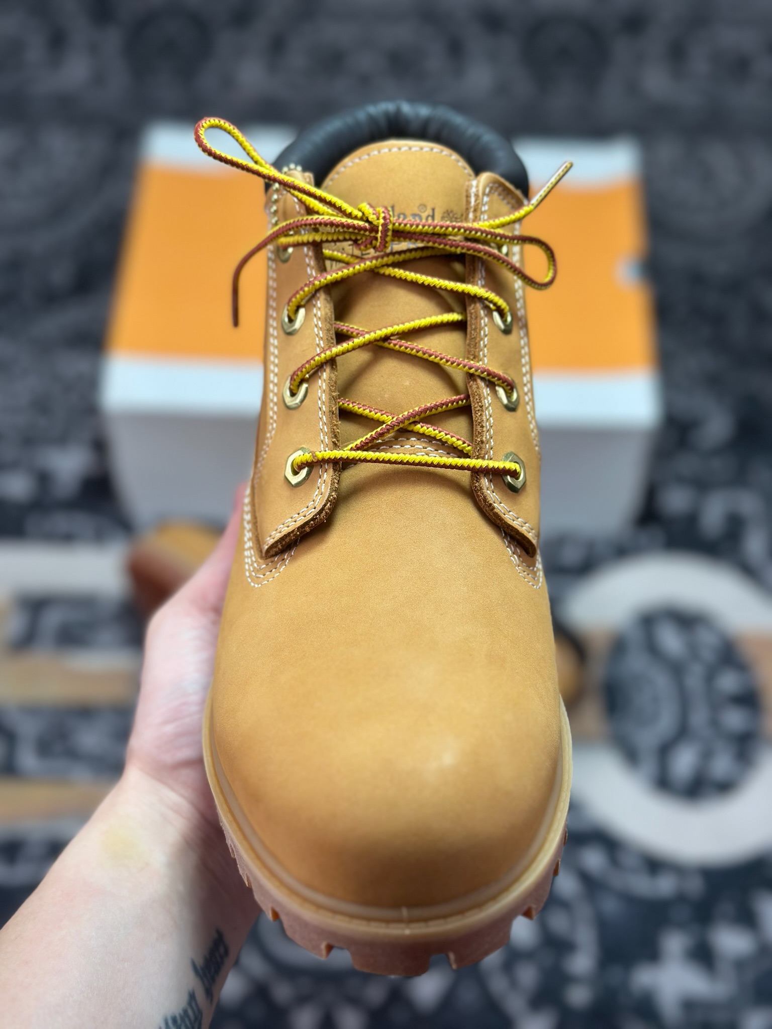 天伯伦Timberland Fatigue Chukka Nubuck Boots经典户外短筒百搭工装马丁靴“麦黄黑”