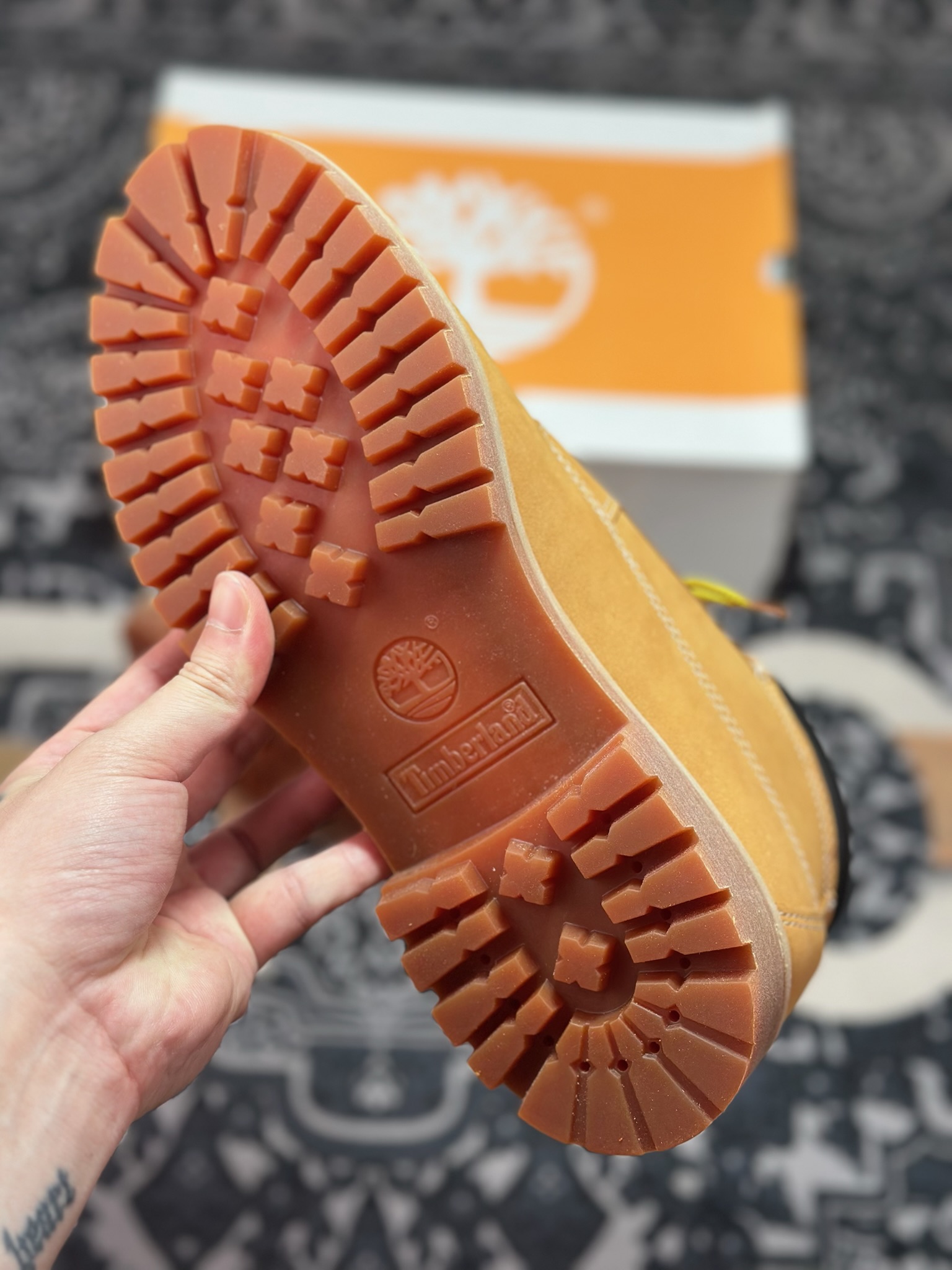 天伯伦Timberland Fatigue Chukka Nubuck Boots经典户外短筒百搭工装马丁靴“麦黄黑”