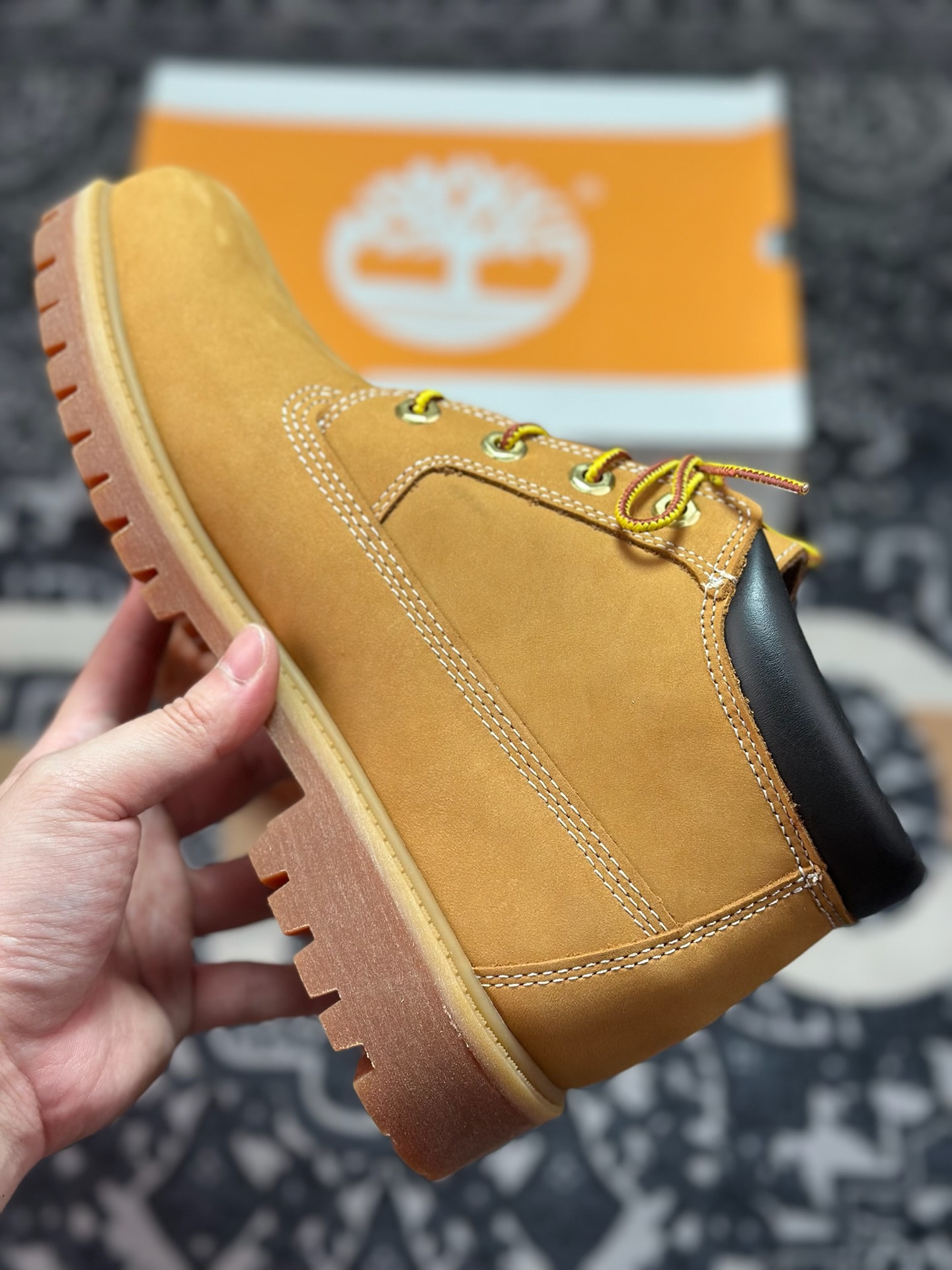 天伯伦Timberland Fatigue Chukka Nubuck Boots经典户外短筒百搭工装马丁靴“麦黄黑”