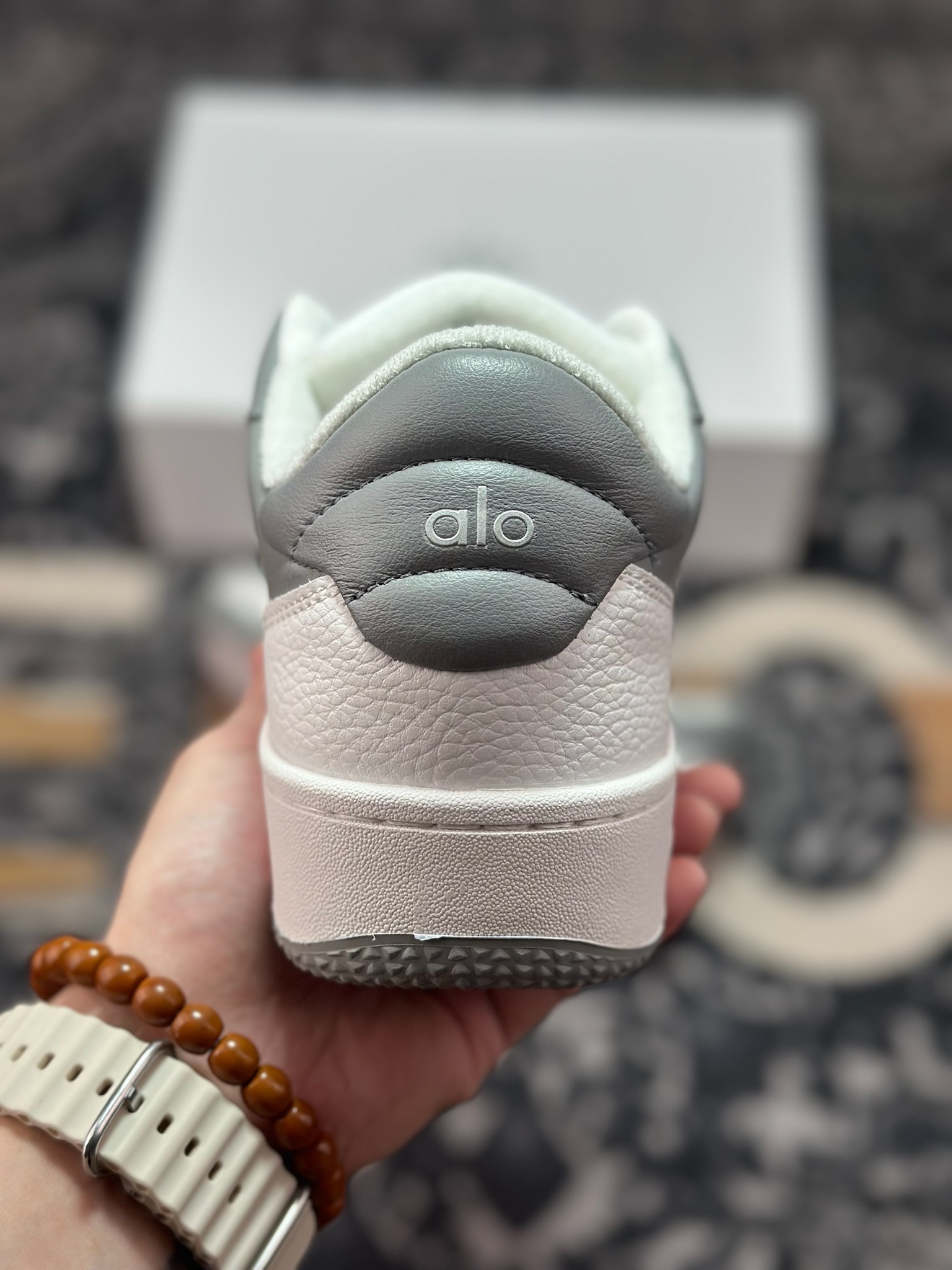 B3260 优选 原装级别 Alo Yoga Recovery Mode 舒适简约防滑耐磨低帮休闲板鞋