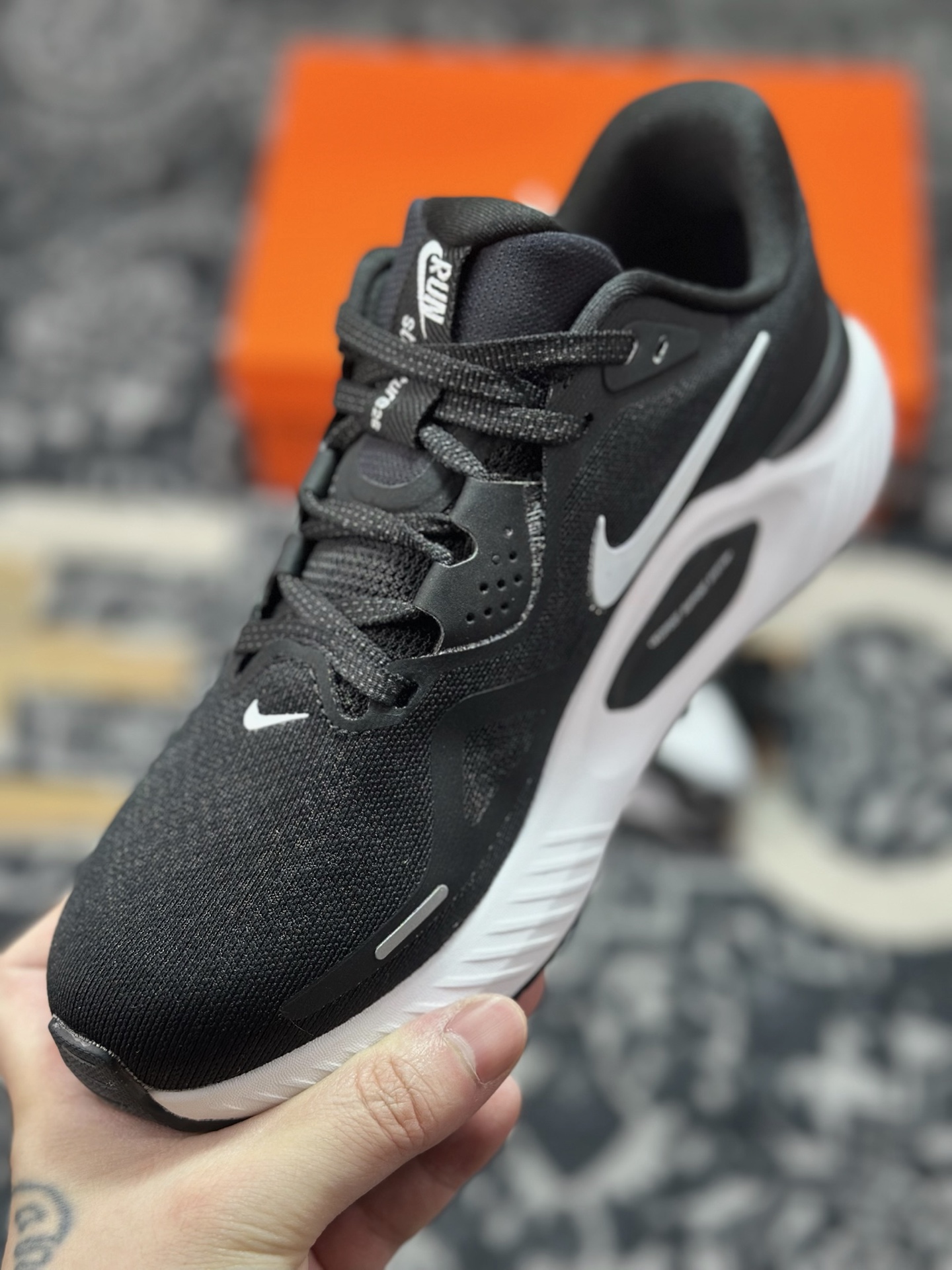 A5180 原厂级别 Nike Air Zoom Structure 26 耐克减震防滑舒适跑鞋 HJ1102-002