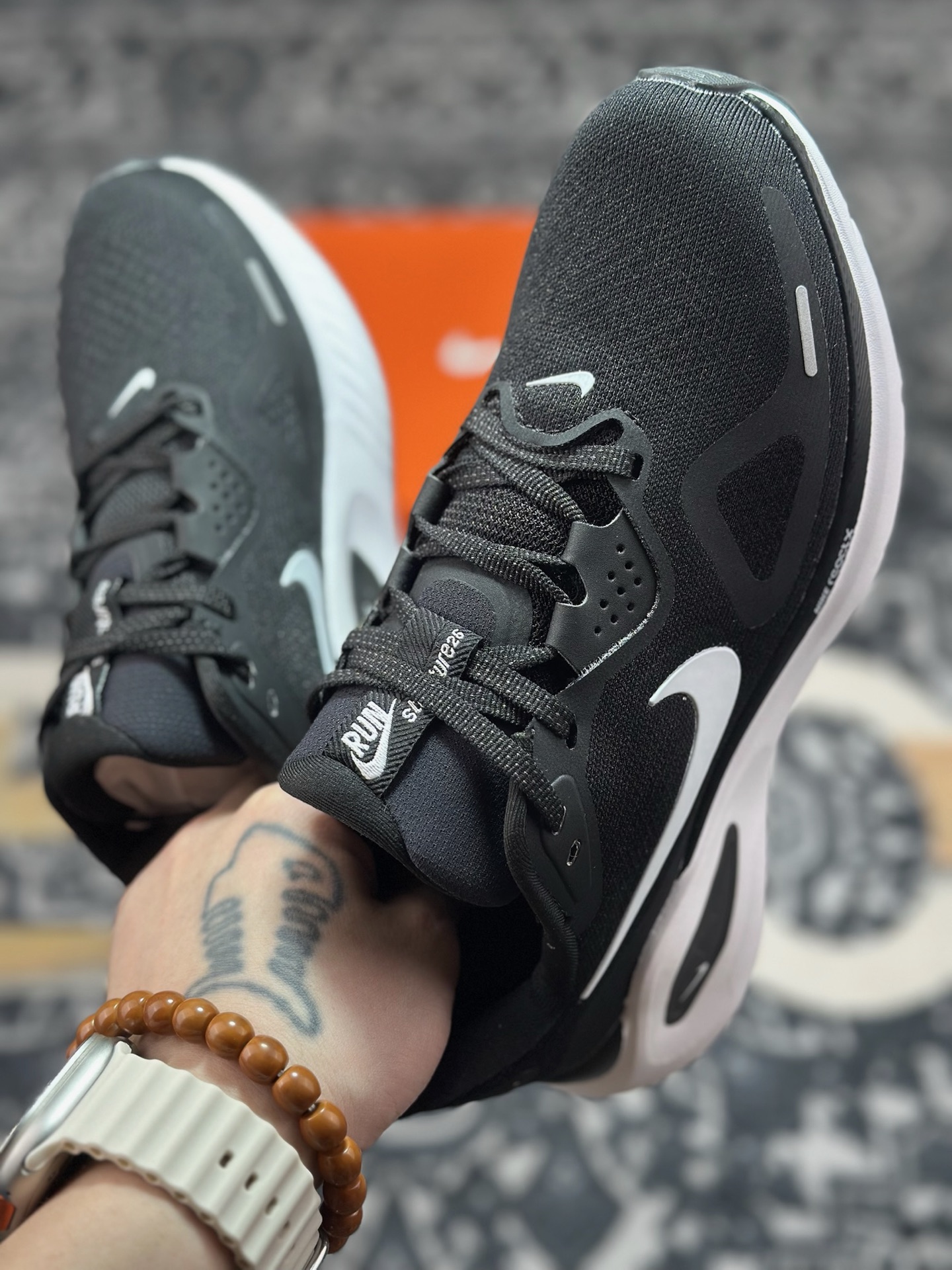 A5180 原厂级别 Nike Air Zoom Structure 26 耐克减震防滑舒适跑鞋 HJ1102-002