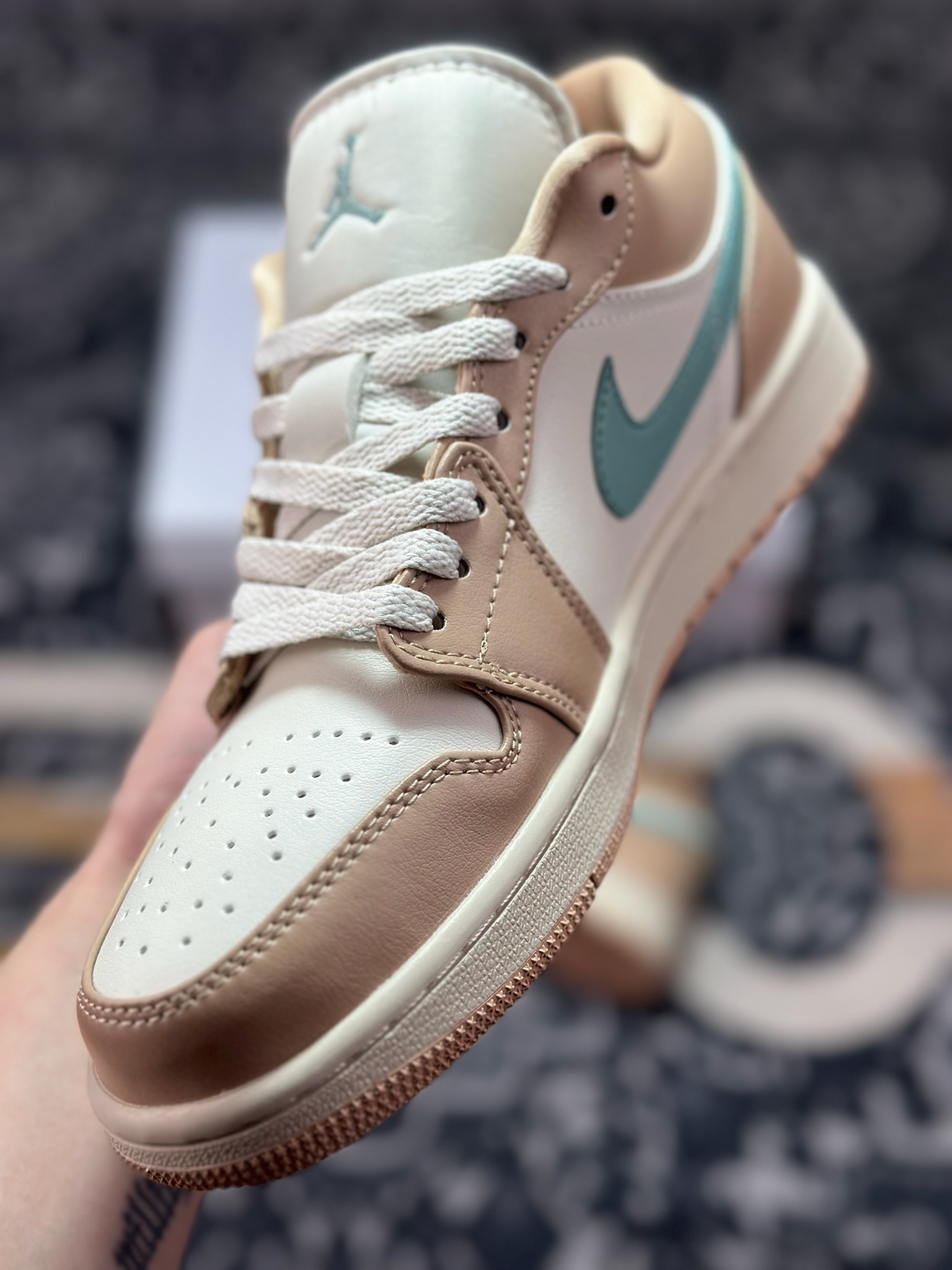 原装级别 Air Jordan 1 Low 浅棕绿 AJ1乔1低帮休闲板鞋 DC0774-130