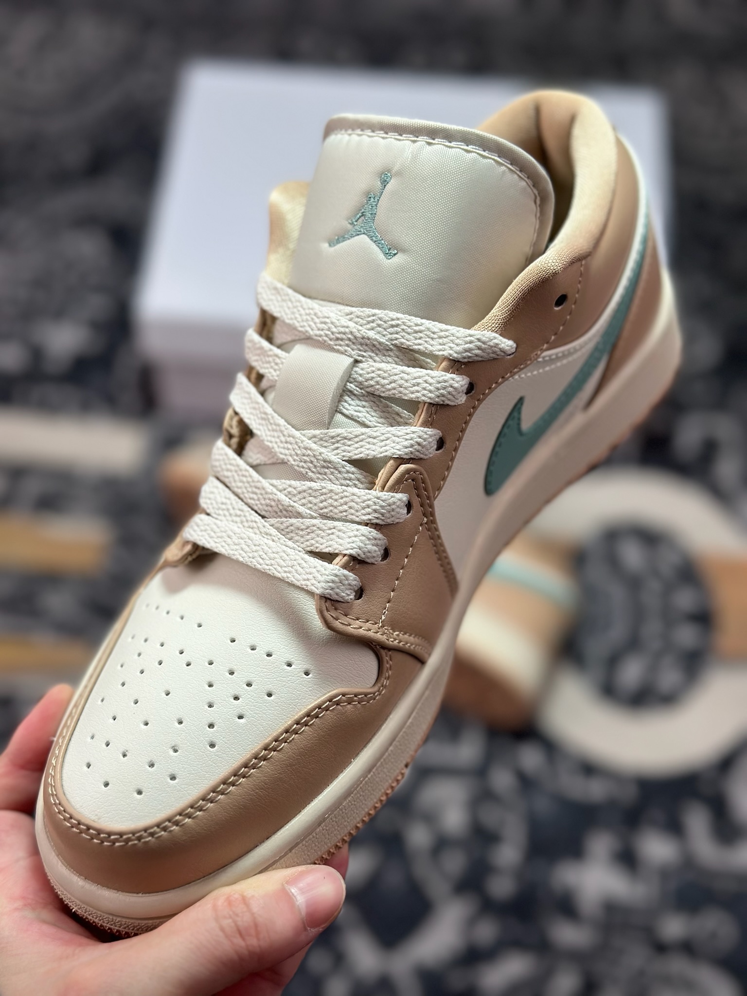 原装级别 Air Jordan 1 Low 浅棕绿 AJ1乔1低帮休闲板鞋 DC0774-130