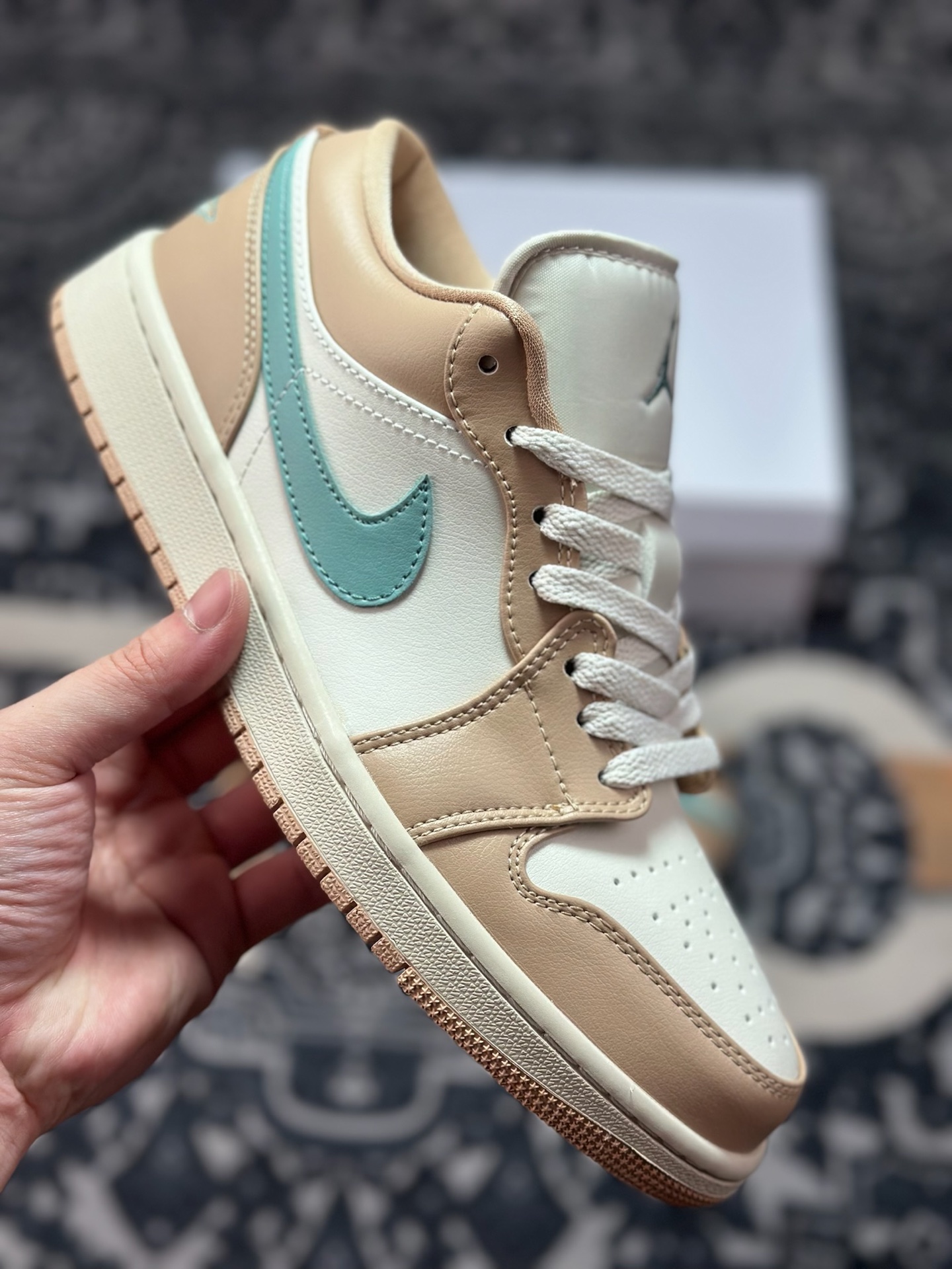 原装级别 Air Jordan 1 Low 浅棕绿 AJ1乔1低帮休闲板鞋 DC0774-130