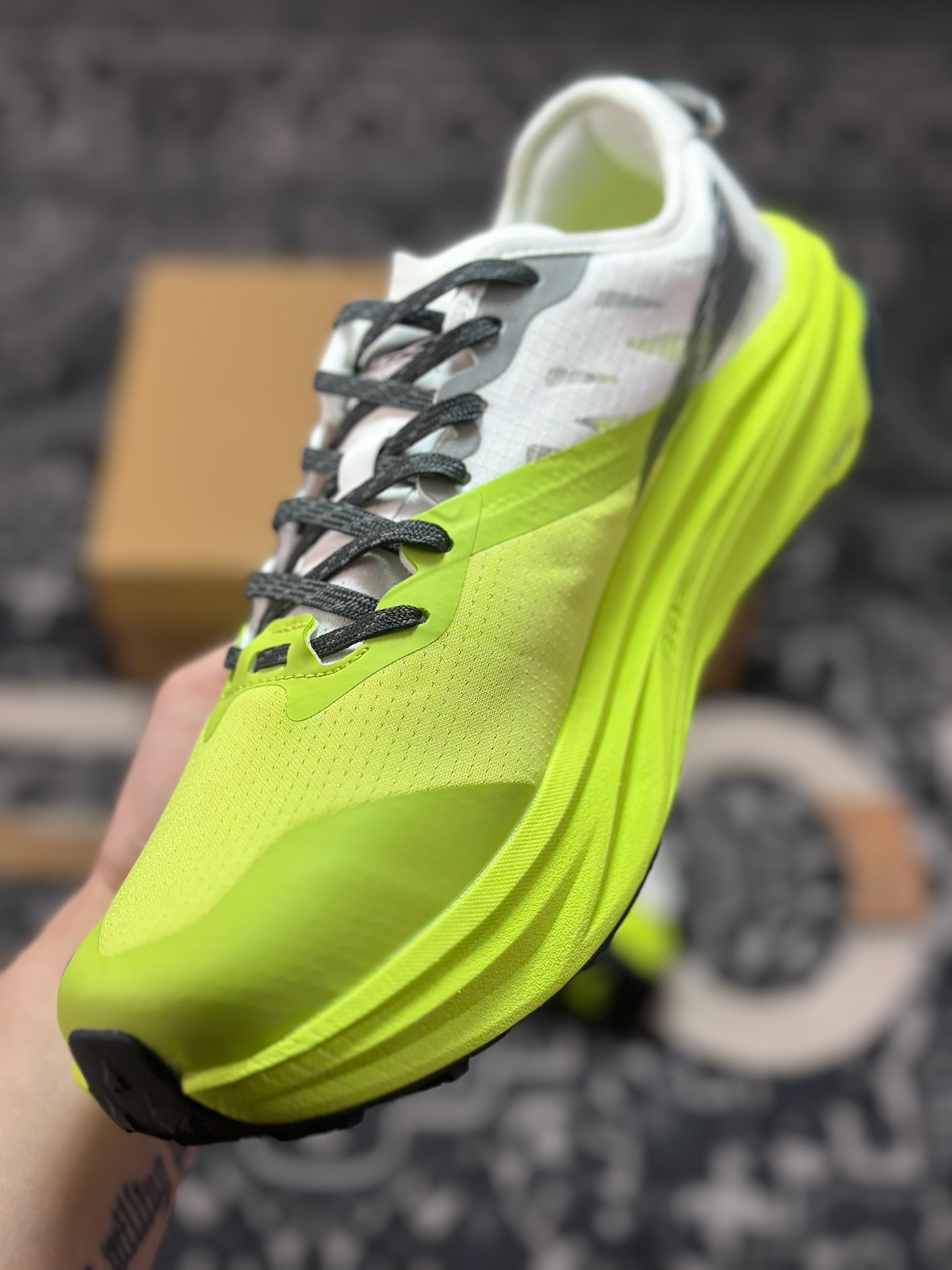 原装级别 平台专供 Altra 奥创 Mont Blanc 勃朗峰 碳纤维板 减震防滑耐磨 低帮越野跑步鞋 AL0A82CA108