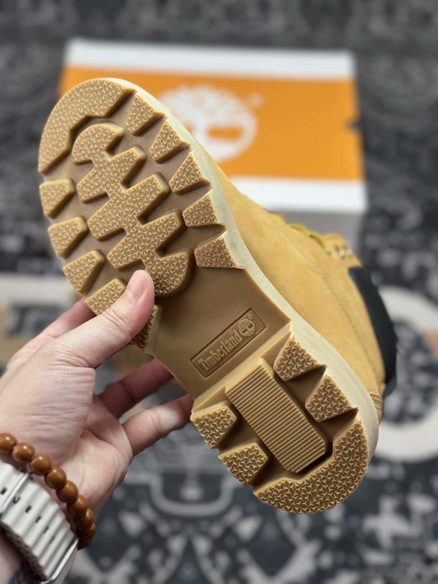 原装级别 新货Timberland添柏岚/天伯伦经典款户外休闲高帮大黄靴