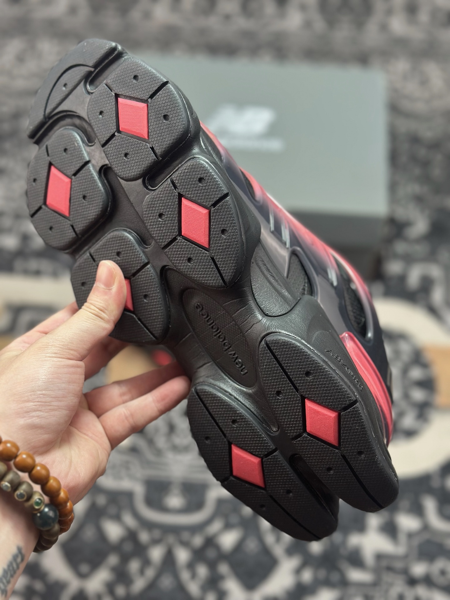 原装级别 New Balance NB 9060 黑红色 U9060IDZ