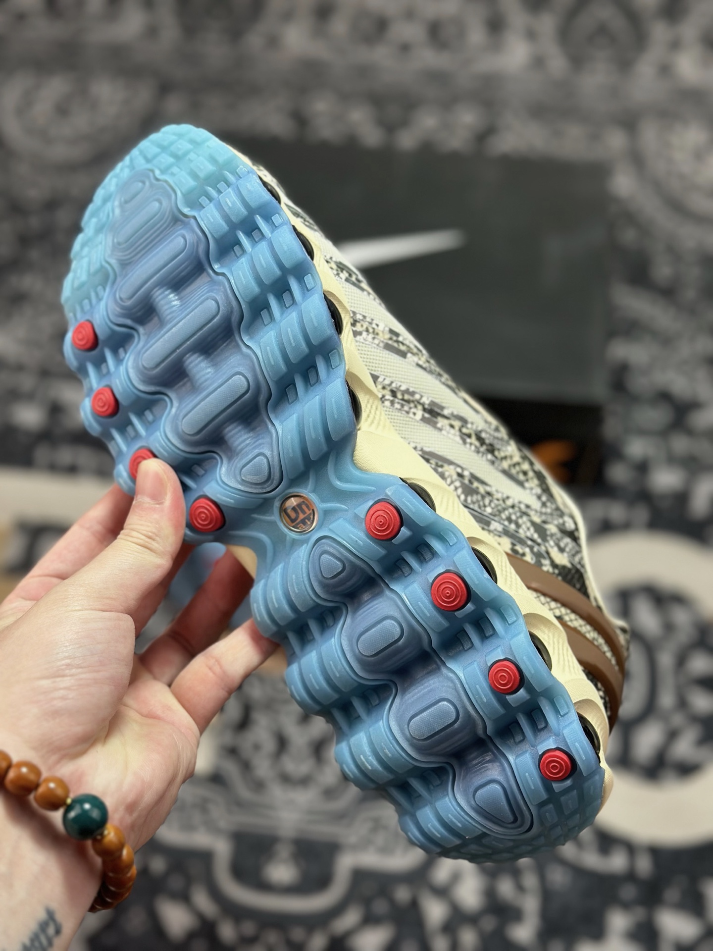 原装级别 Nk Air Max Dn8 耐克运动舒适减震气垫跑步鞋 FQ7860-002