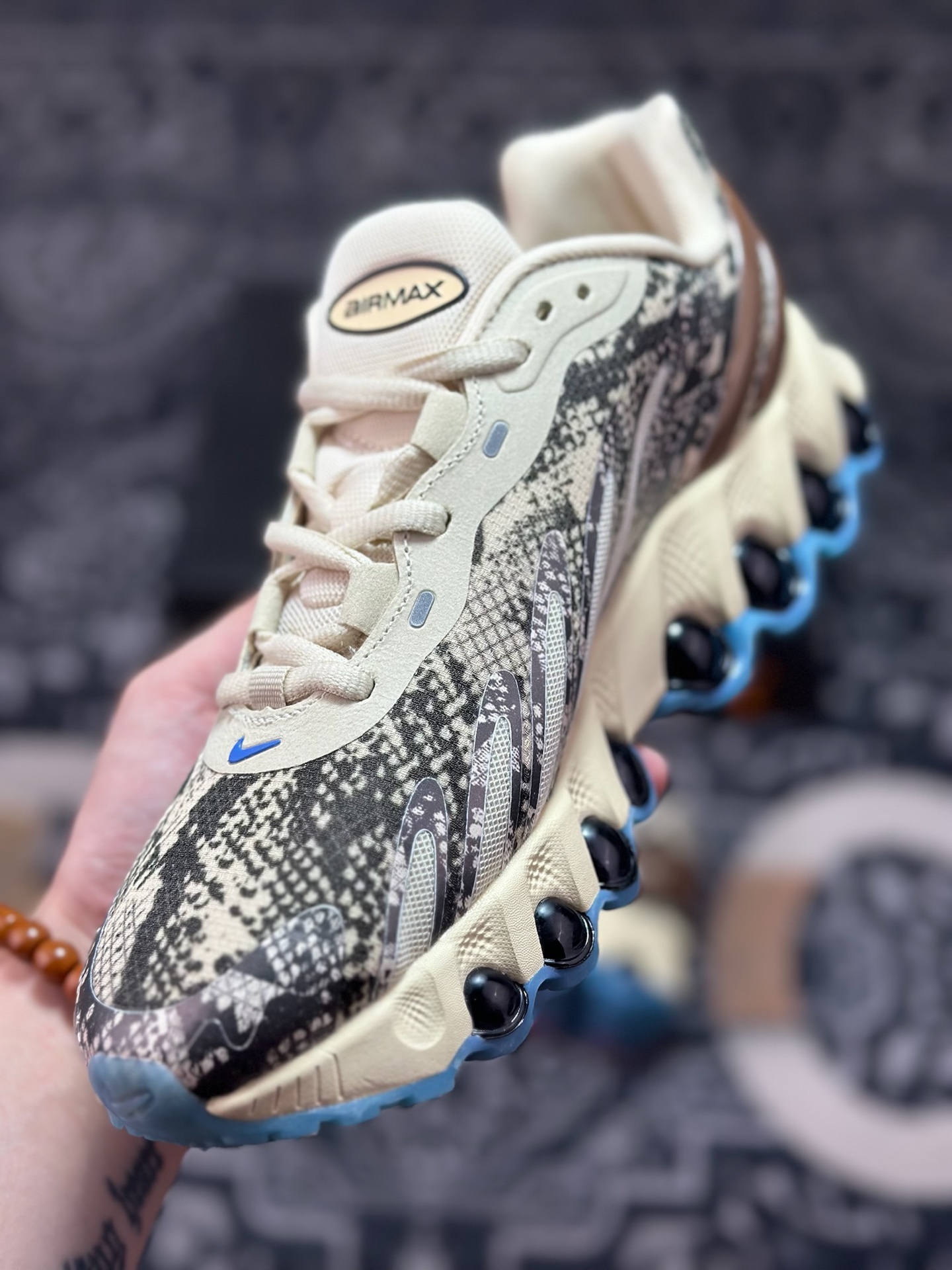 原装级别 Nk Air Max Dn8 耐克运动舒适减震气垫跑步鞋 FQ7860-002